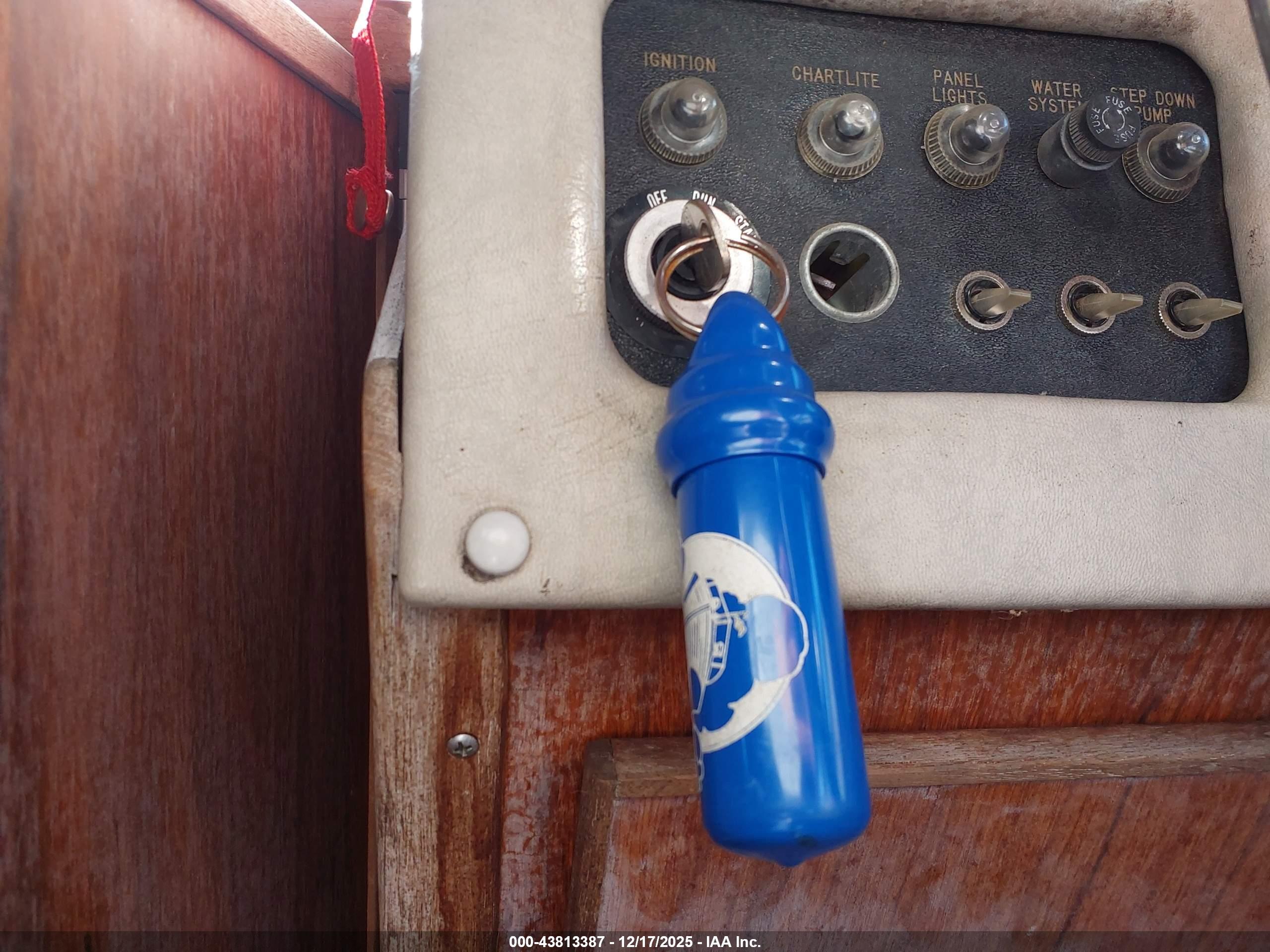 SEA RAY image 11