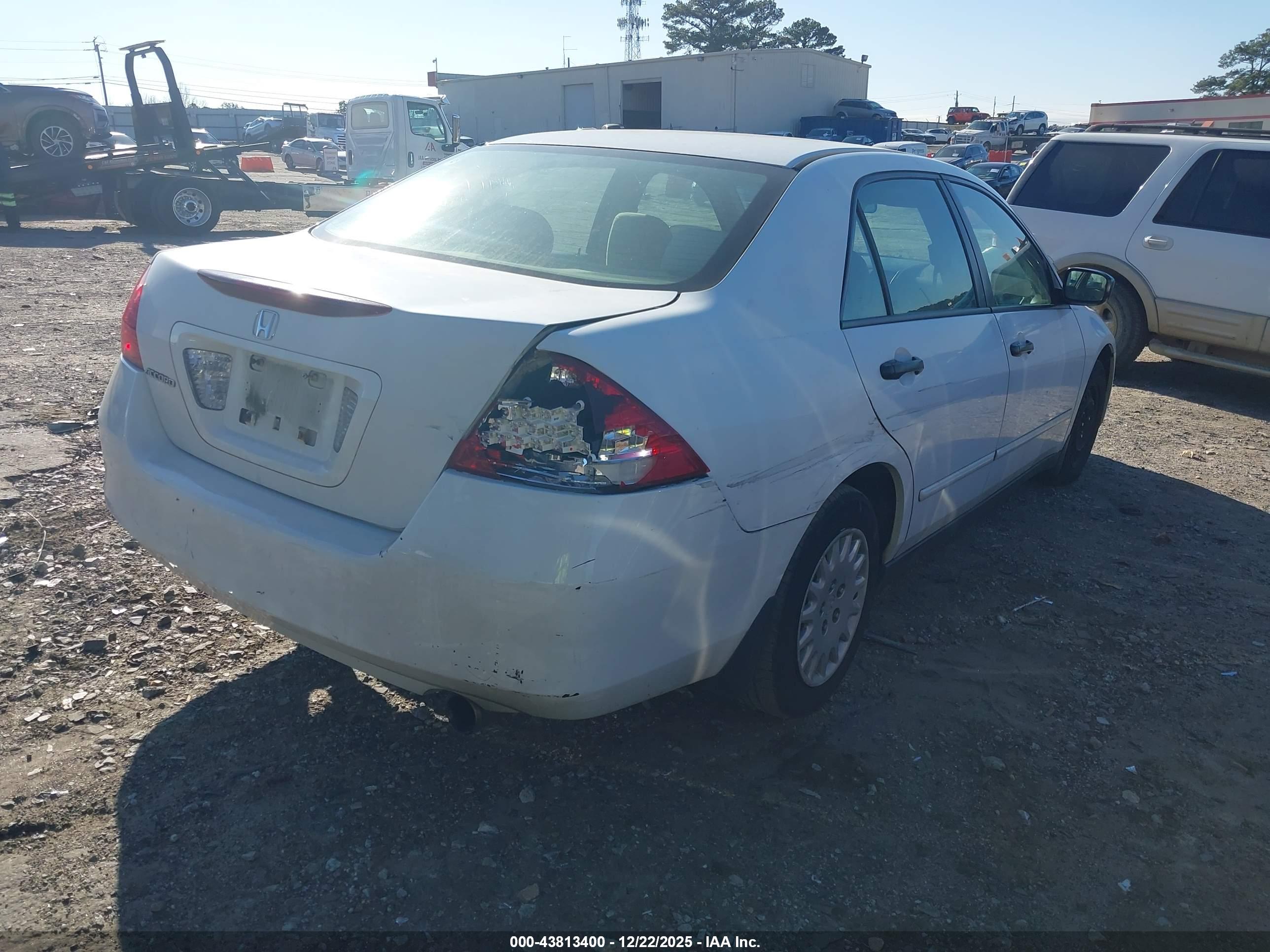 HONDA ACCORD image 4
