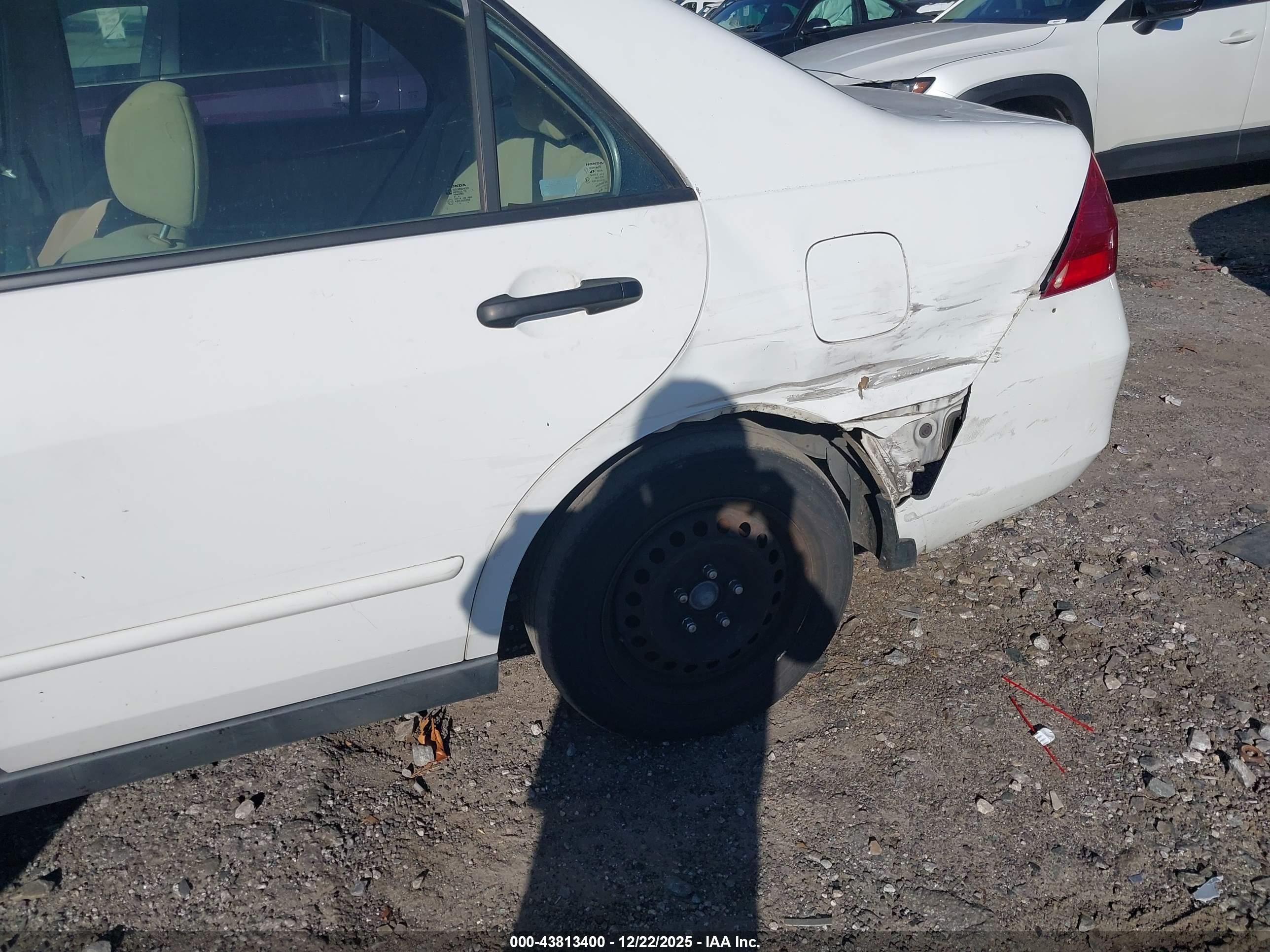 HONDA ACCORD image 6