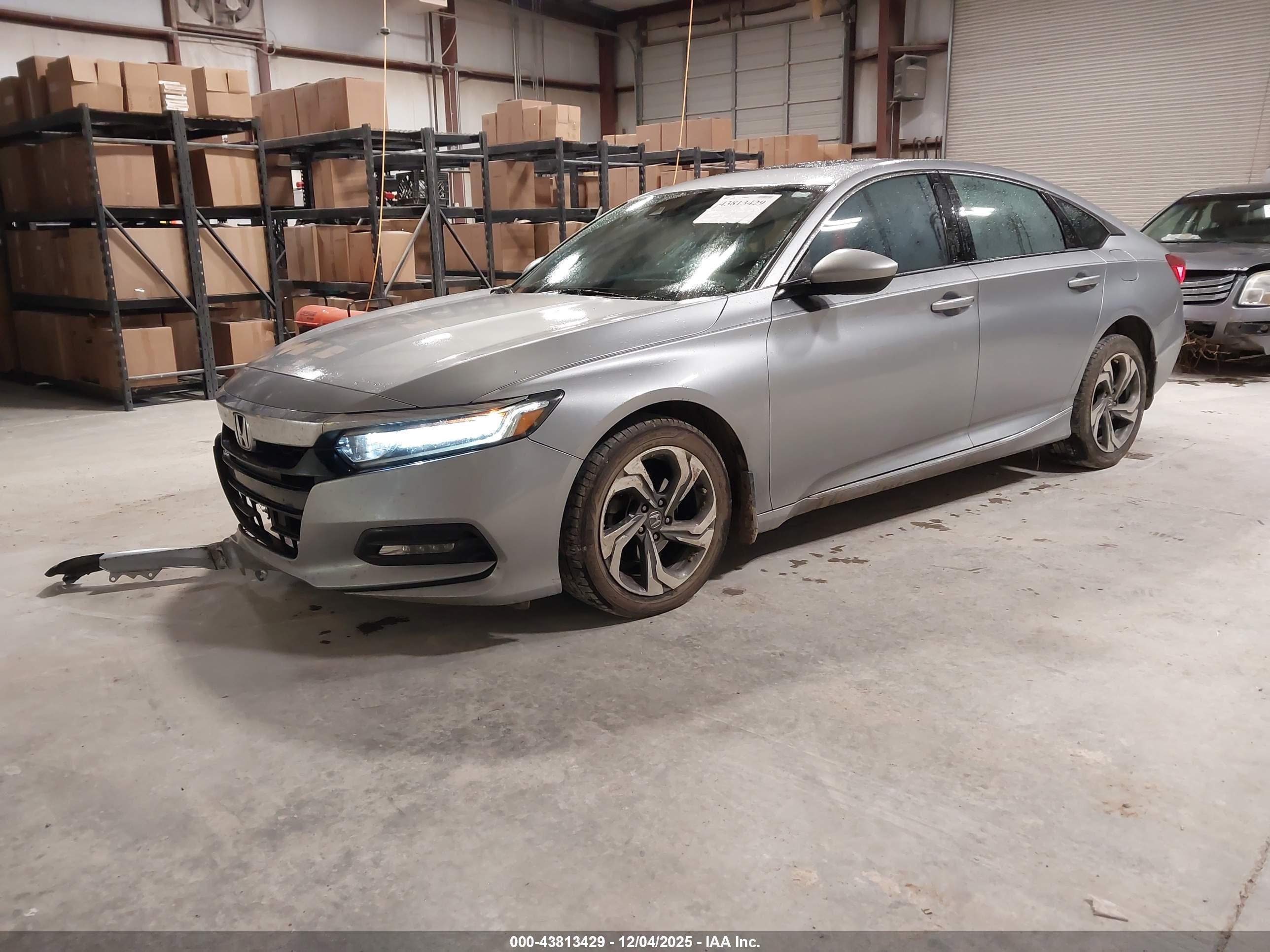 HONDA ACCORD image 2