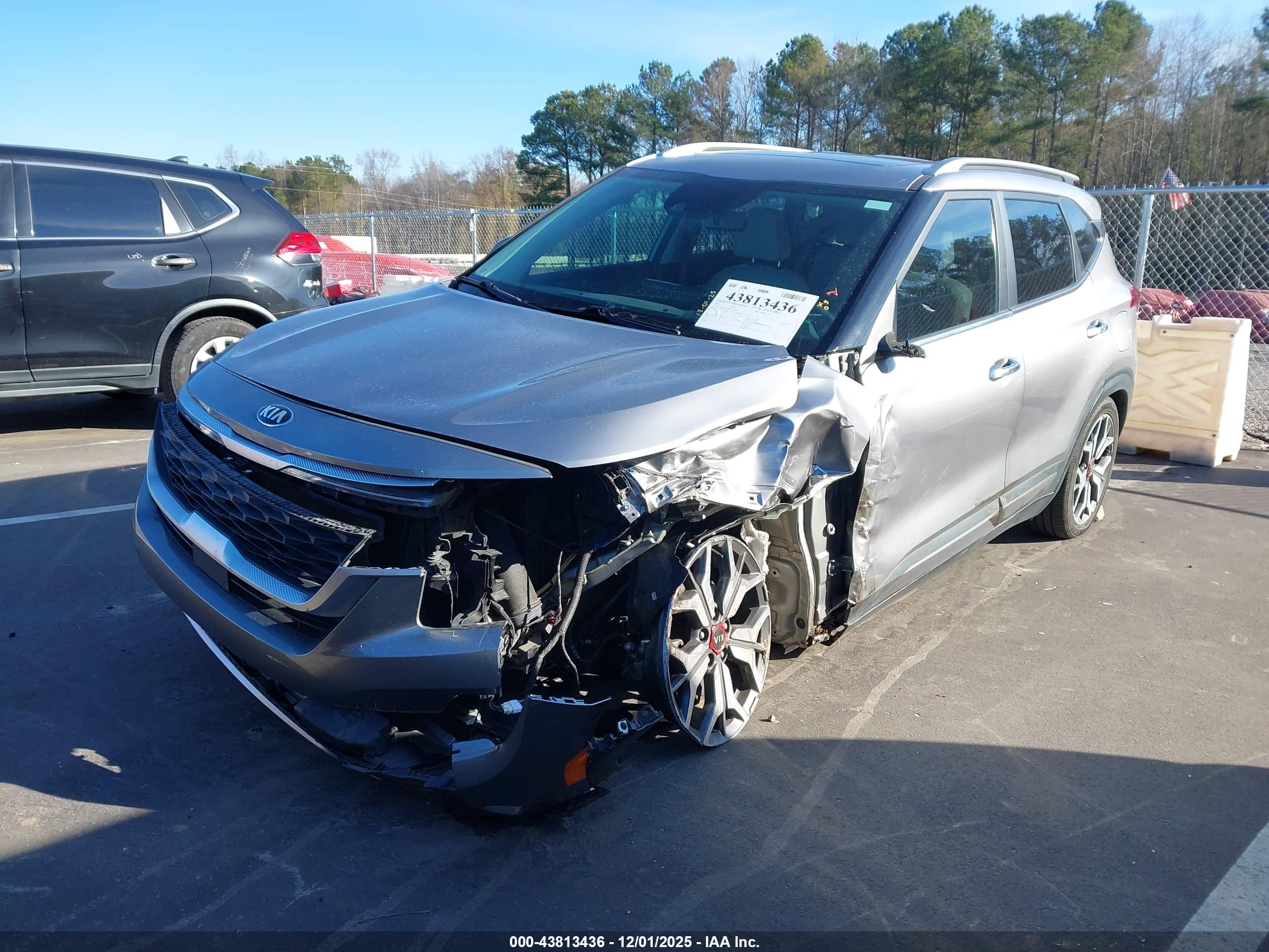 KIA SELTOS image 2