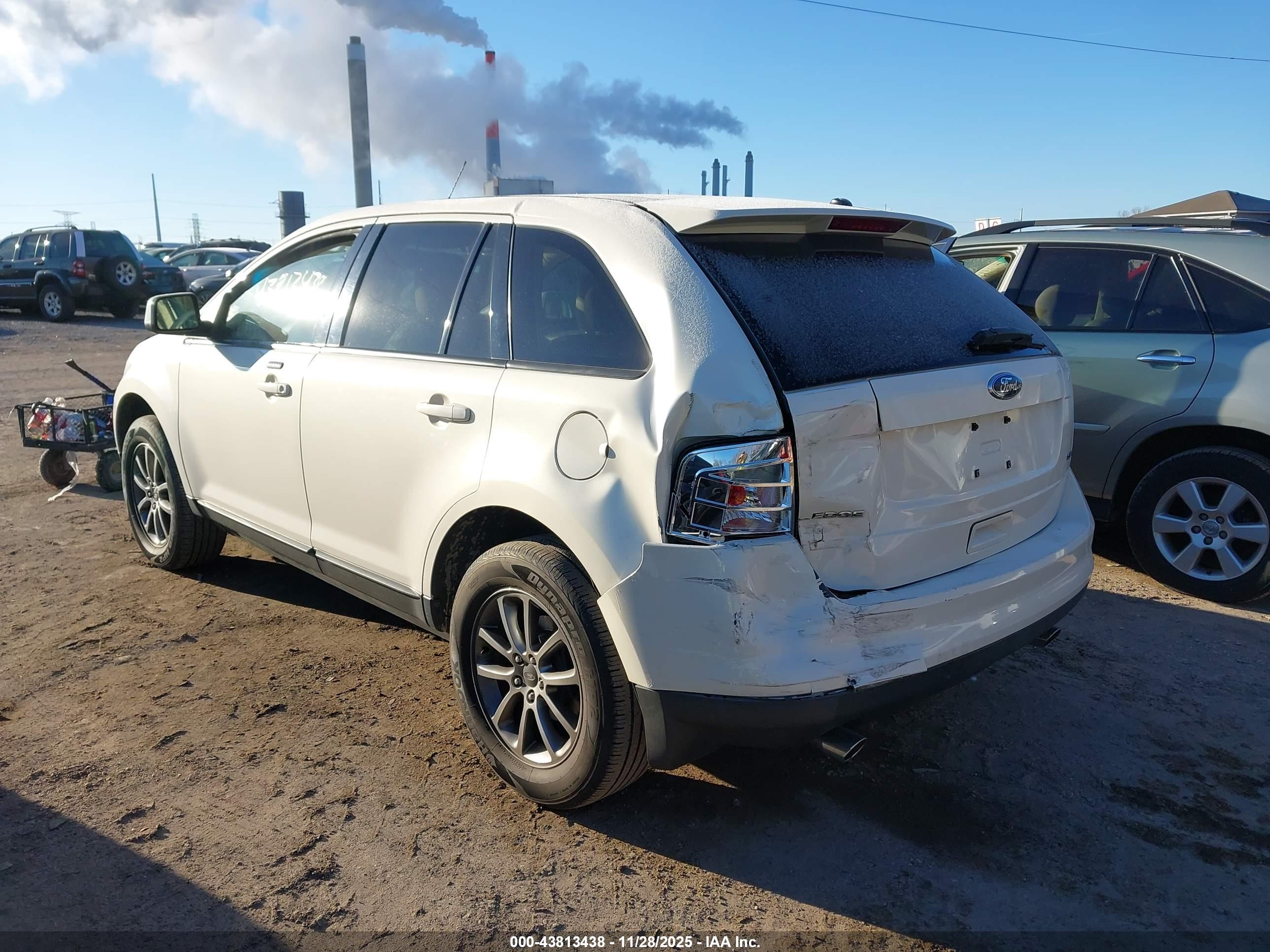 FORD EDGE image 3