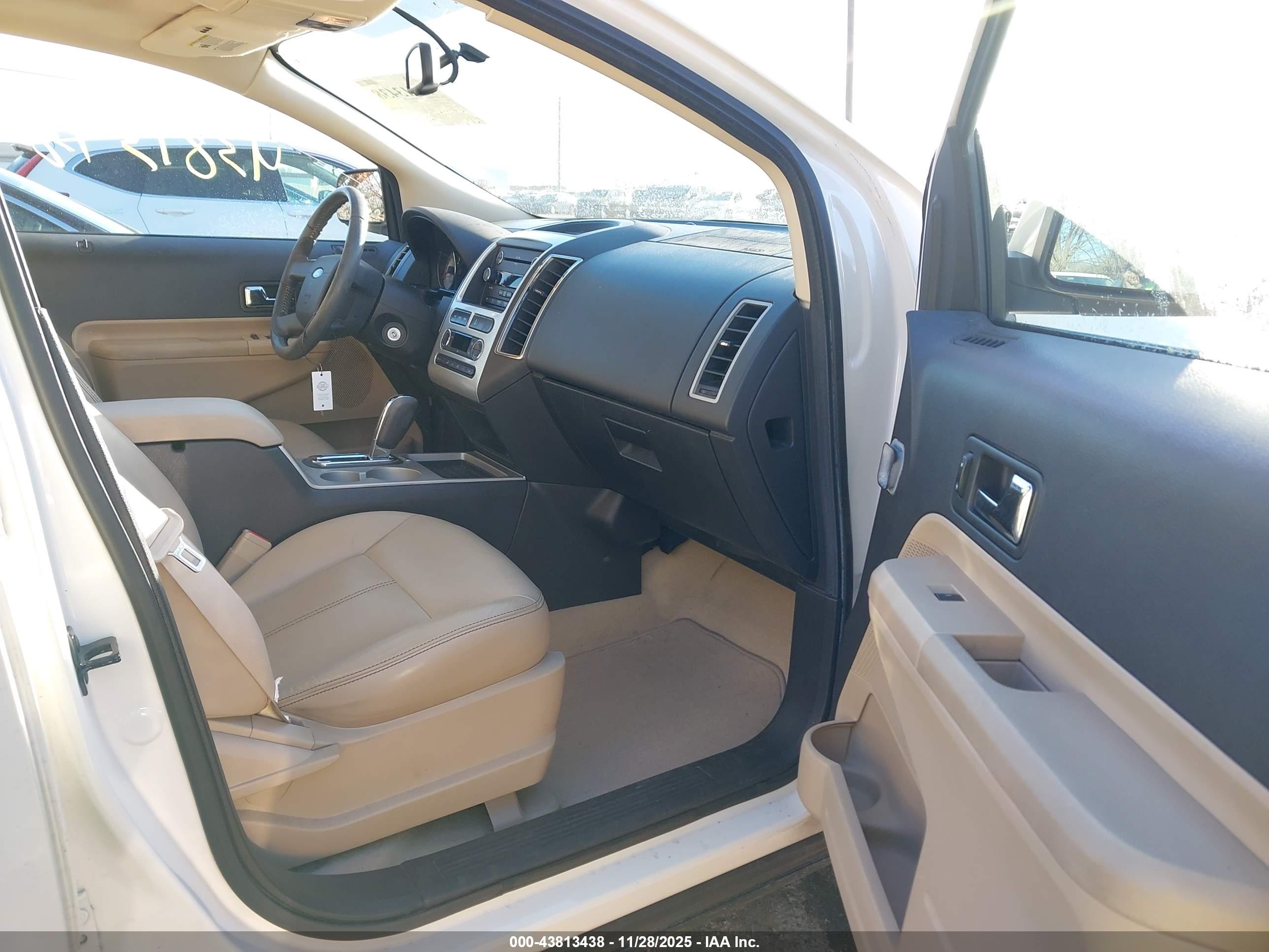 FORD EDGE image 5