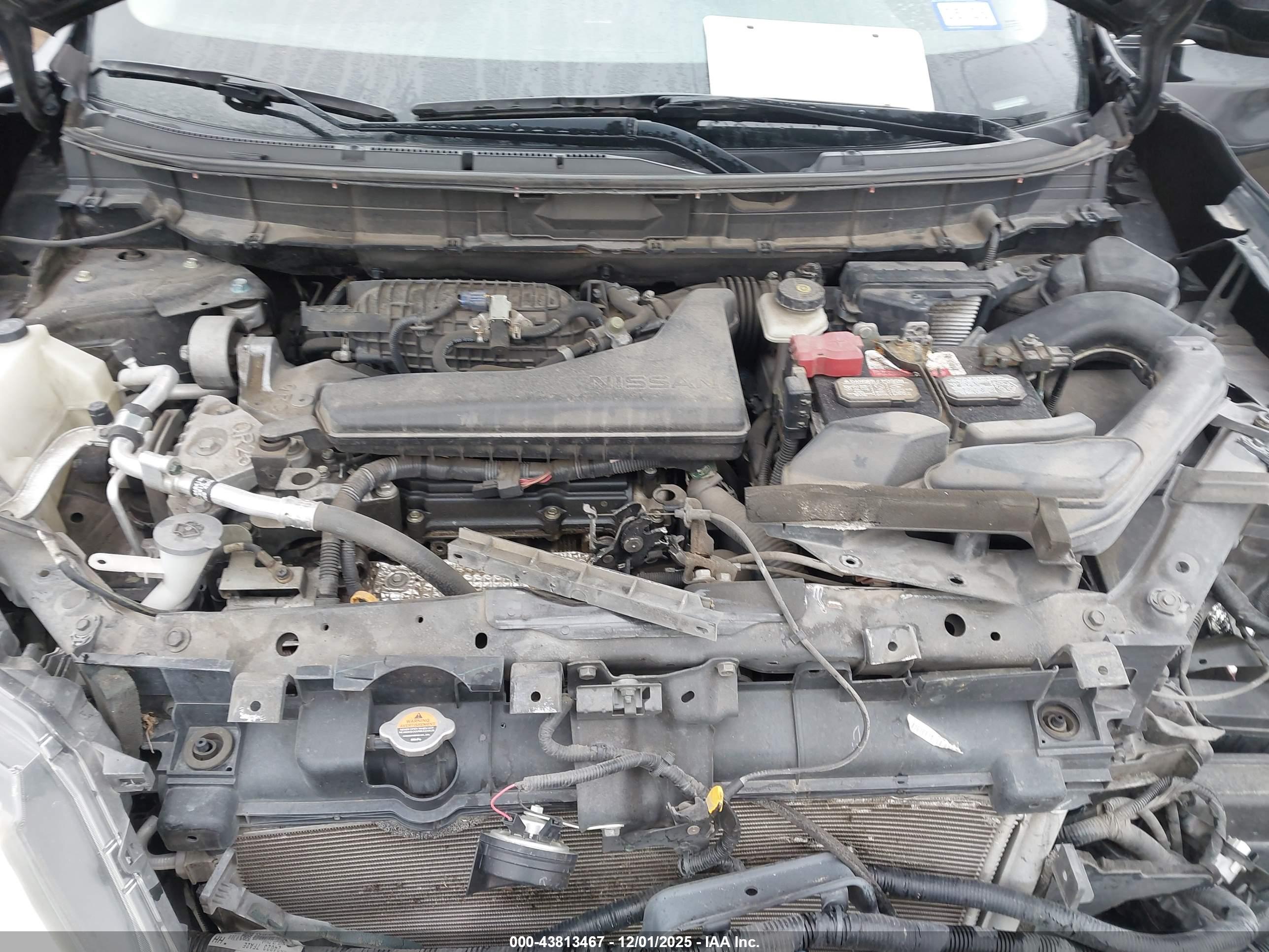 NISSAN ROGUE image 10