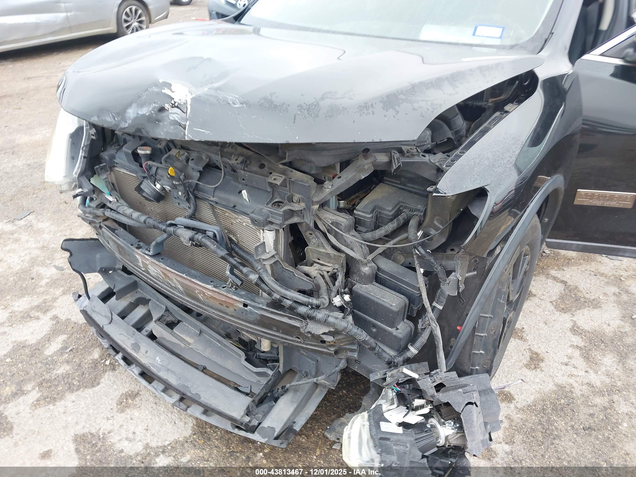 NISSAN ROGUE image 6