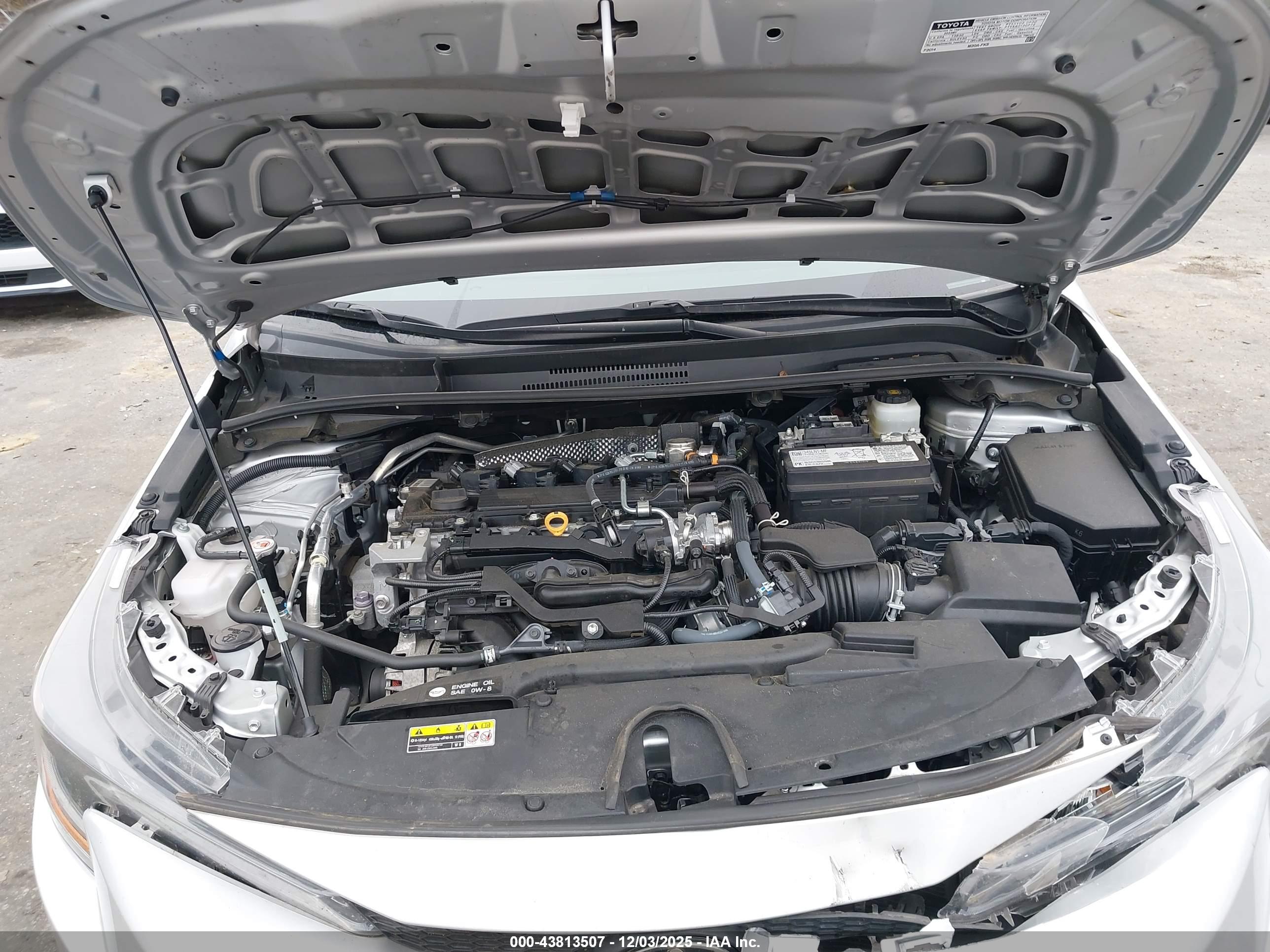 TOYOTA COROLLA image 10