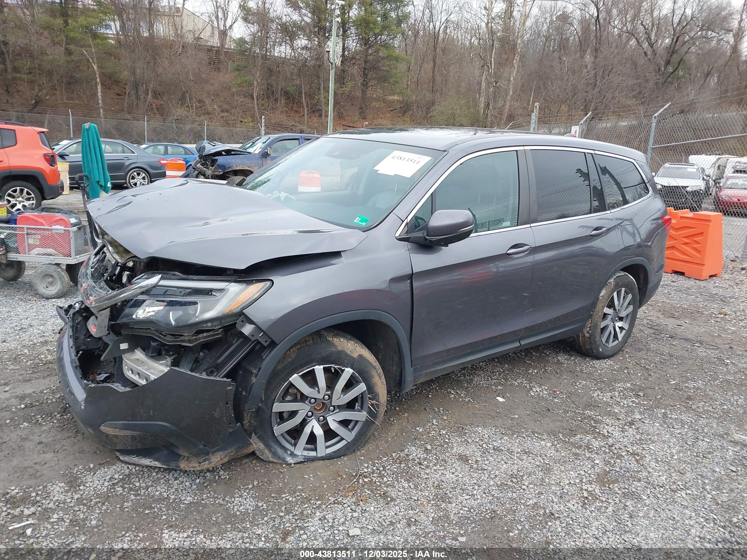 HONDA PILOT image 2