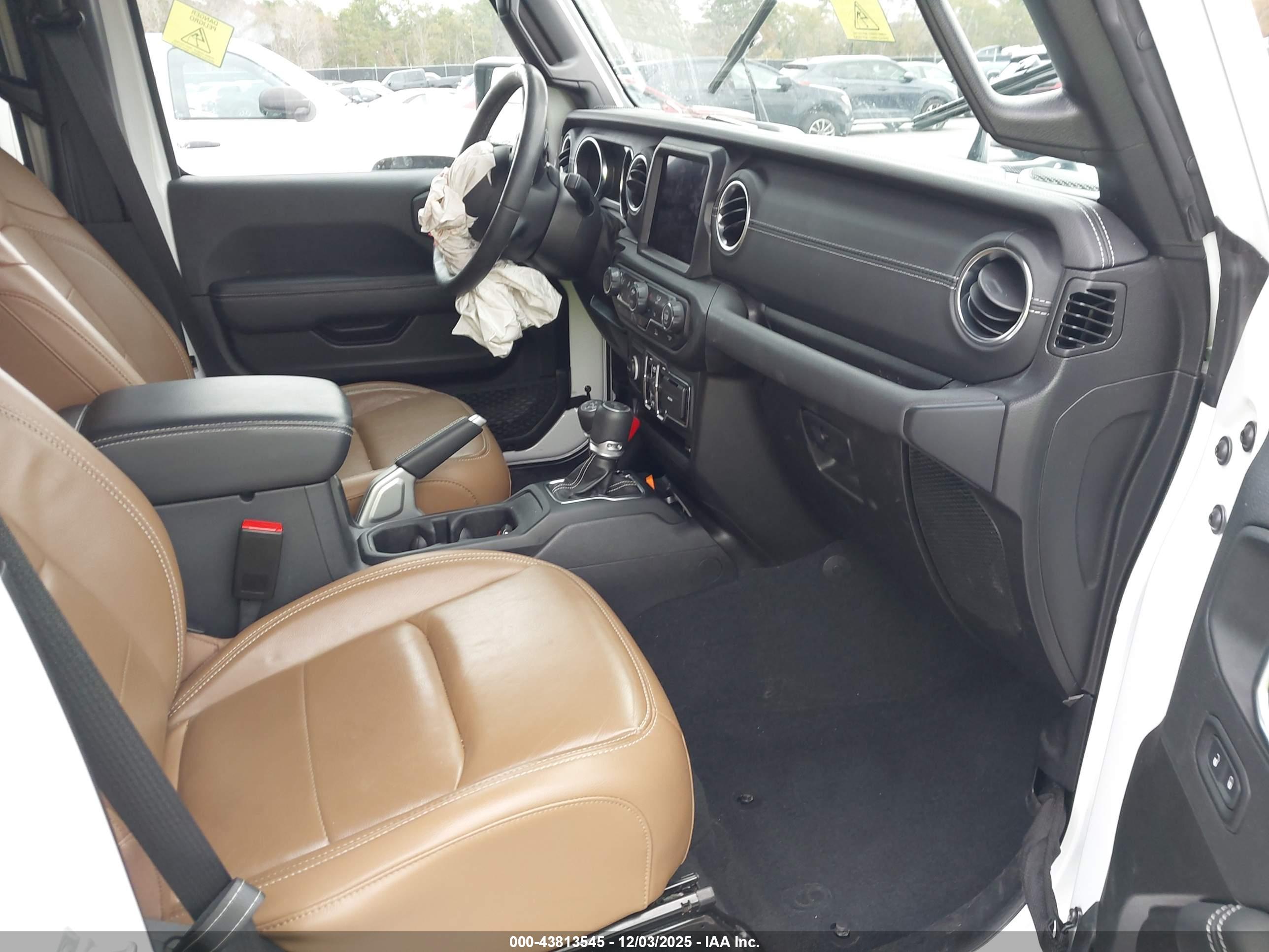 JEEP WRANGLER image 5