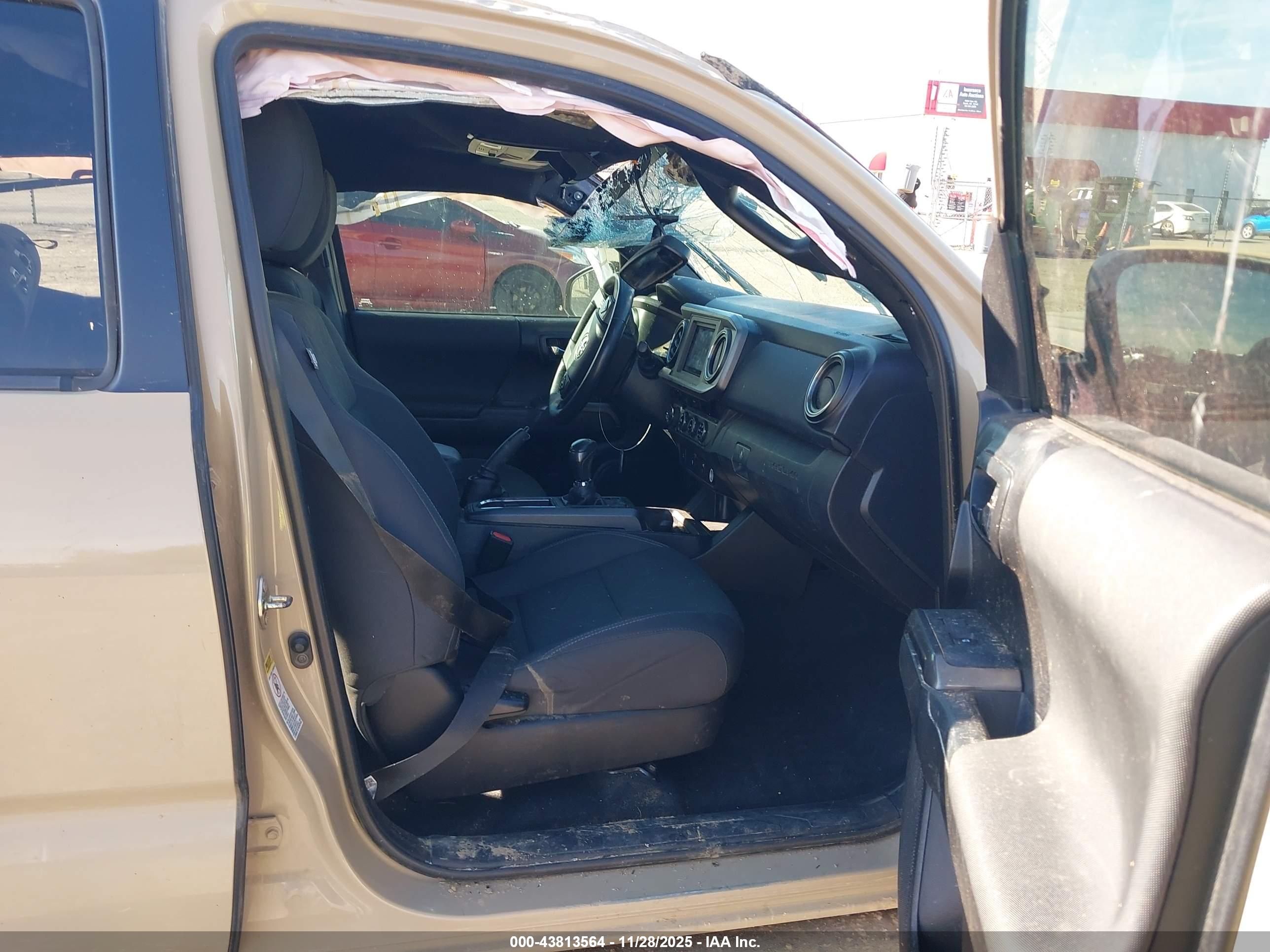 TOYOTA TACOMA image 5
