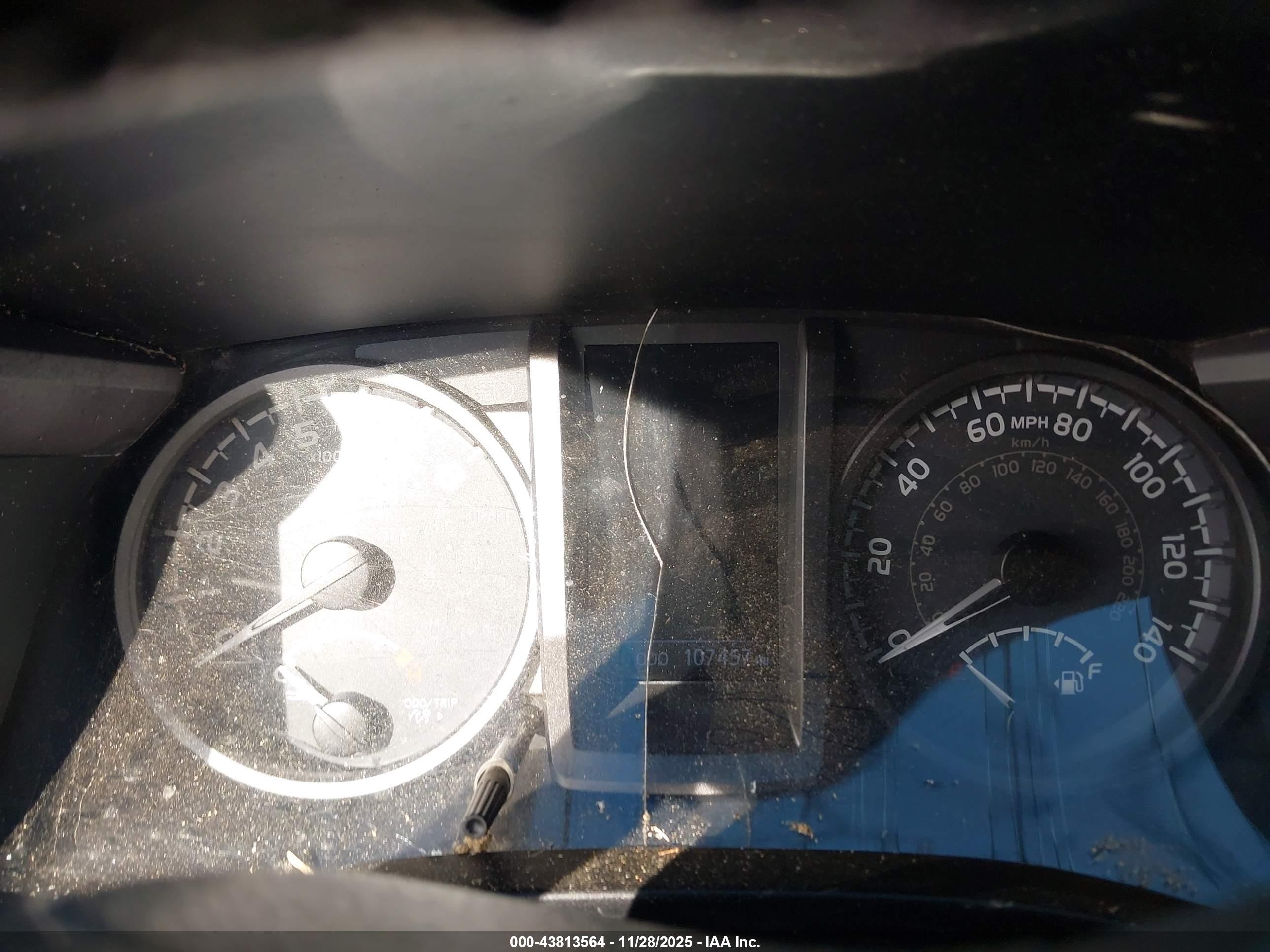 TOYOTA TACOMA image 7