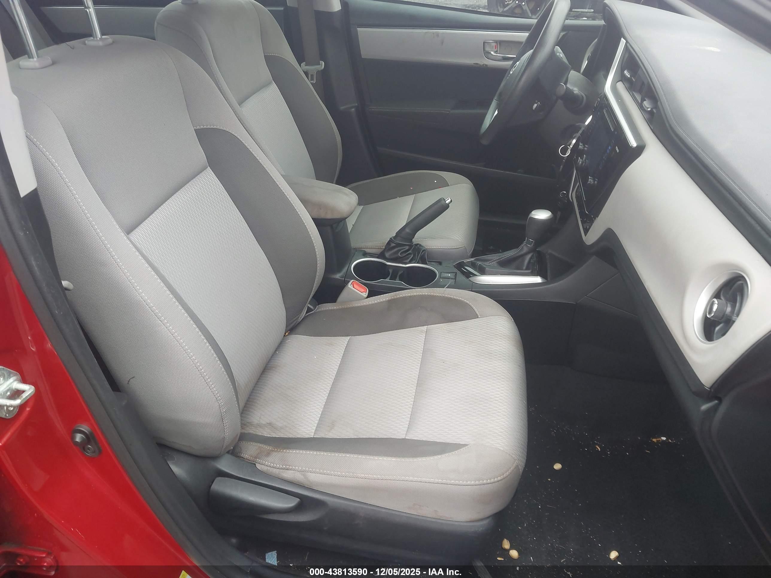 TOYOTA COROLLA image 5