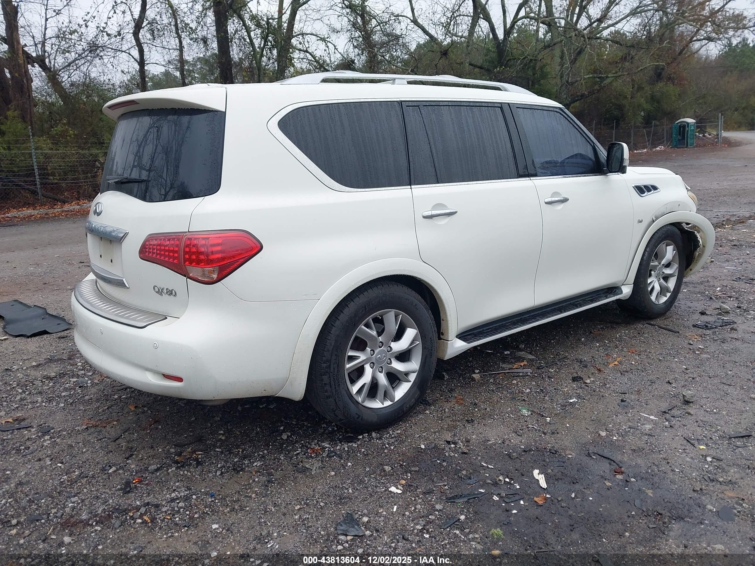 INFINITI QX80 image 4