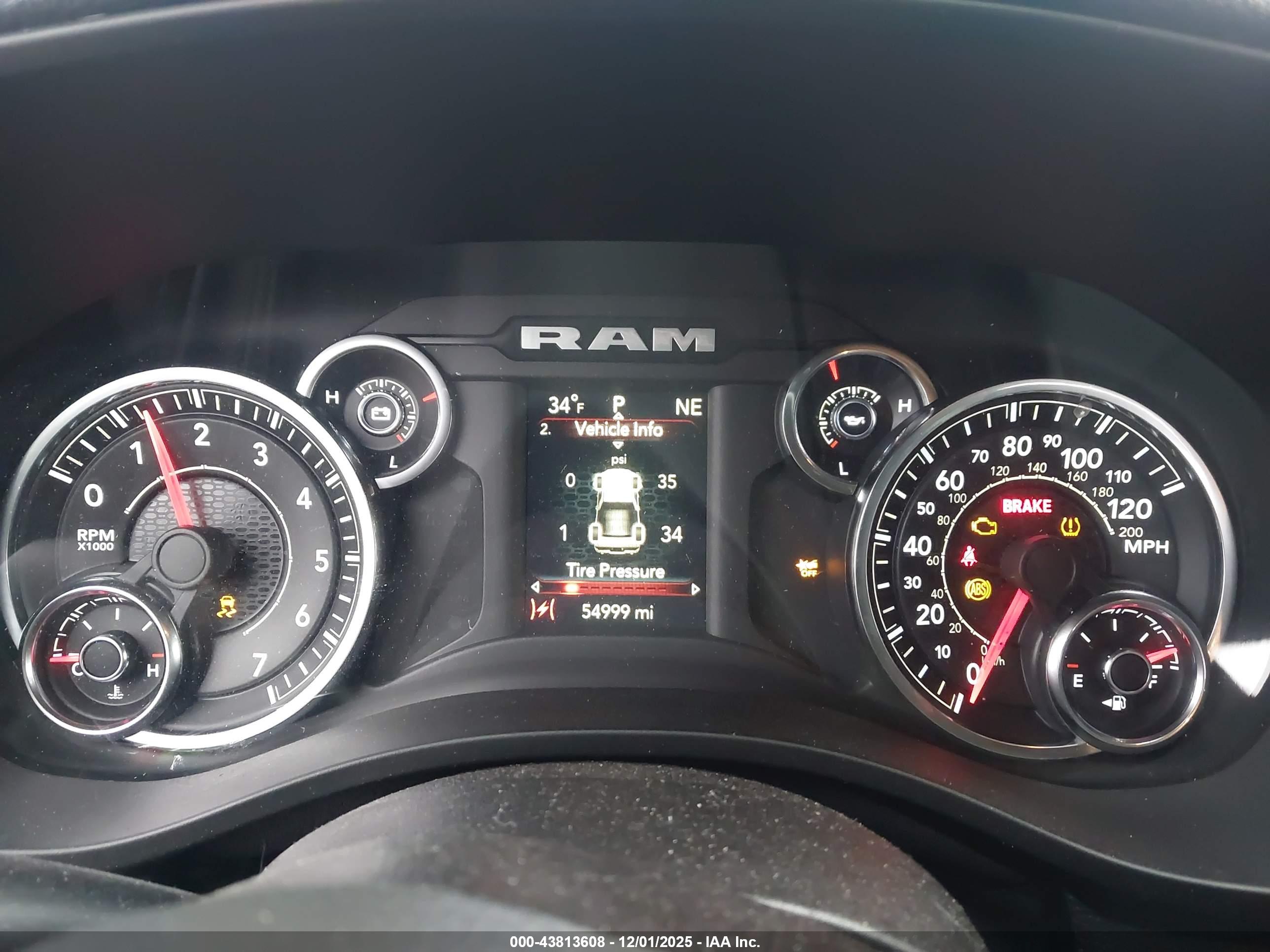 RAM 1500 image 7