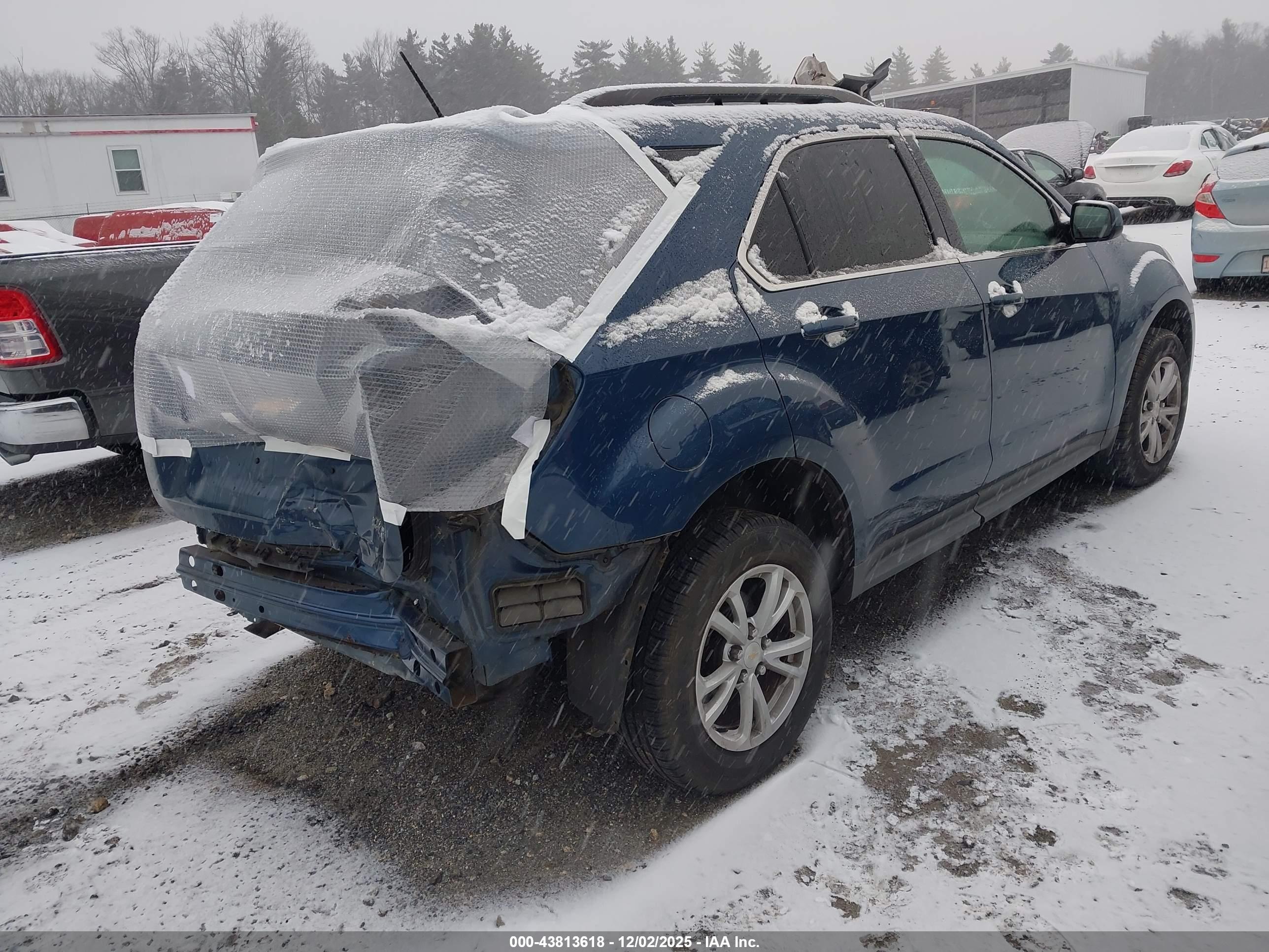 CHEVROLET EQUINOX image 4