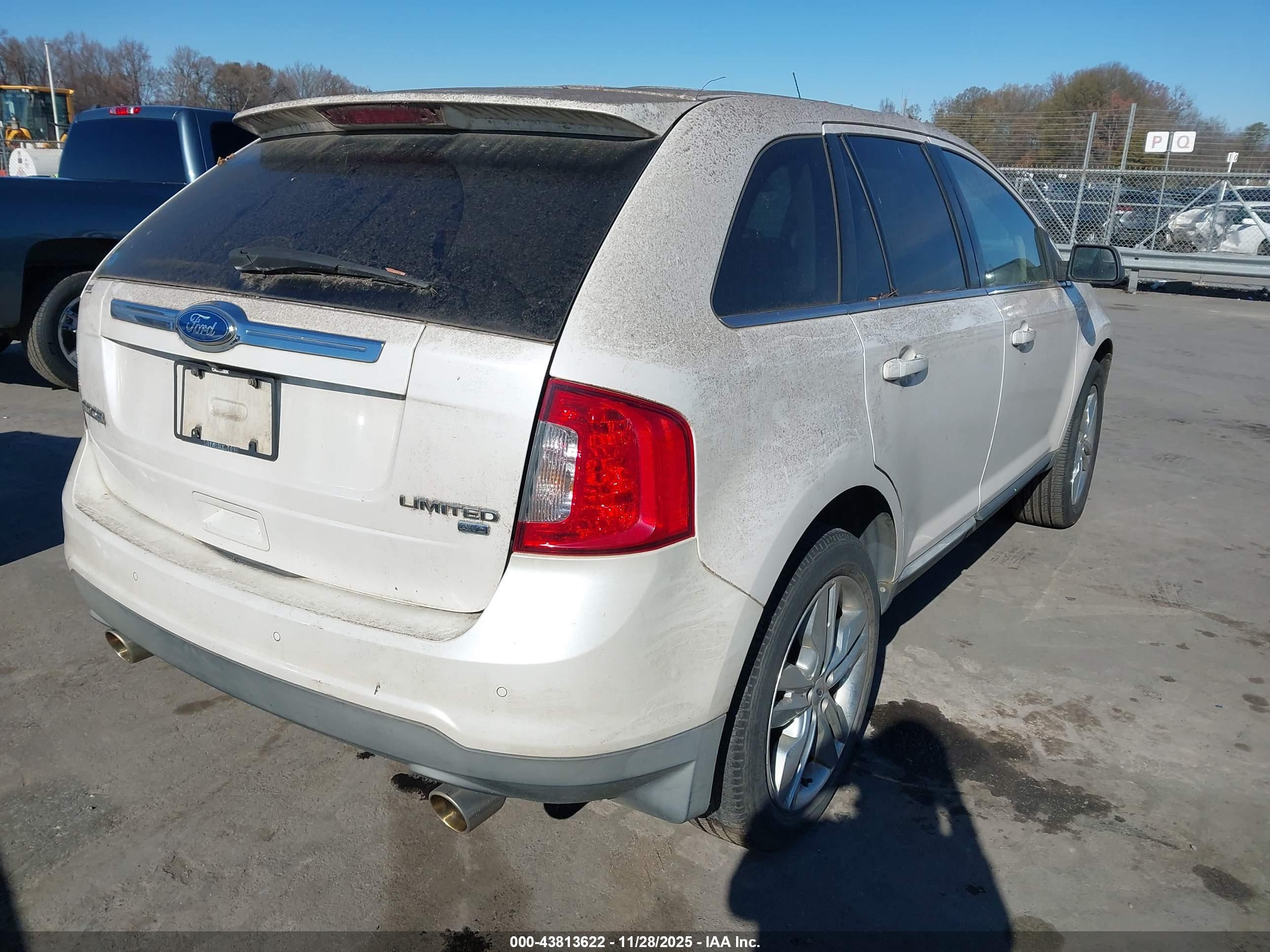 FORD EDGE image 4