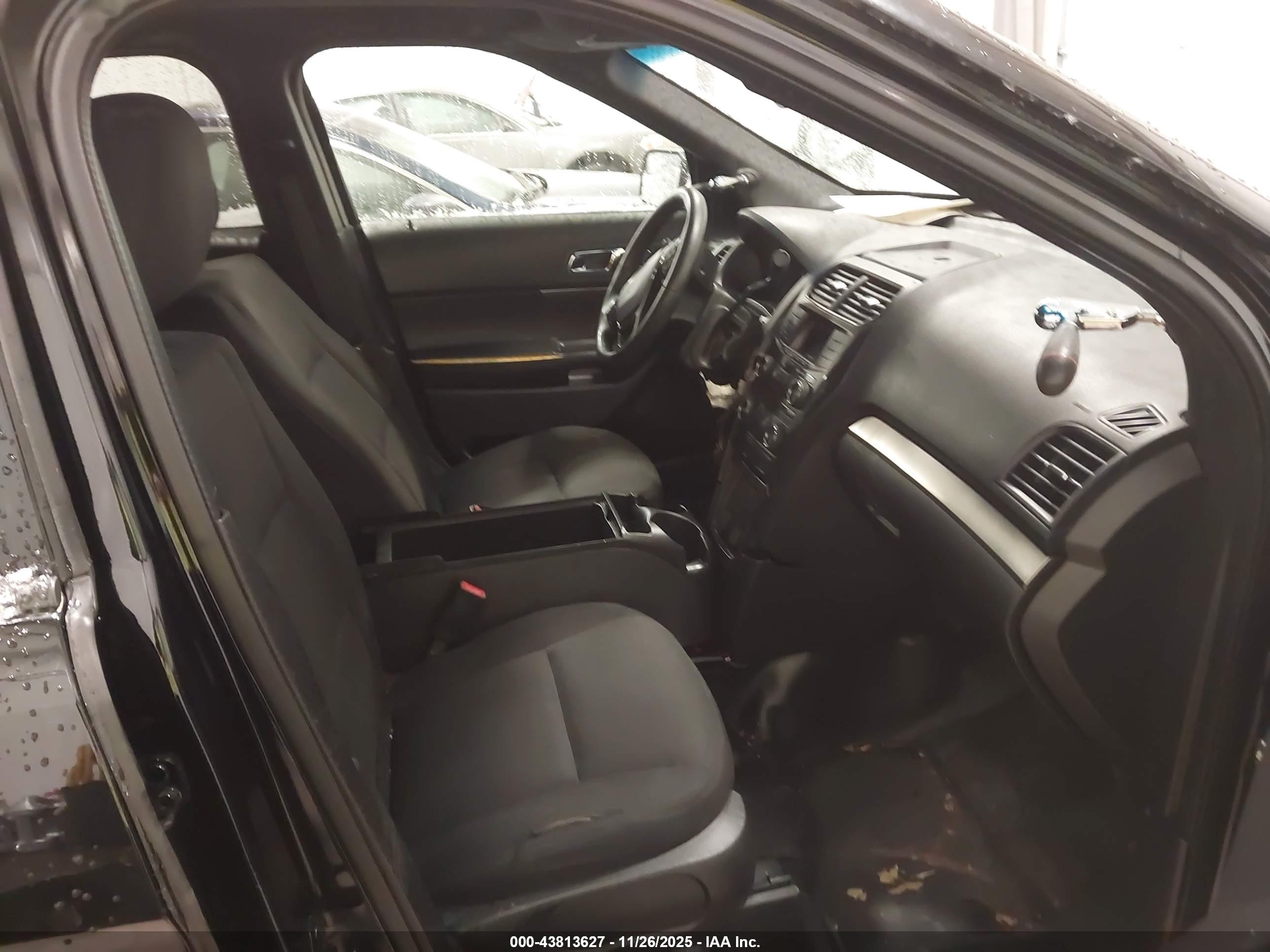 FORD UTILITY image 5