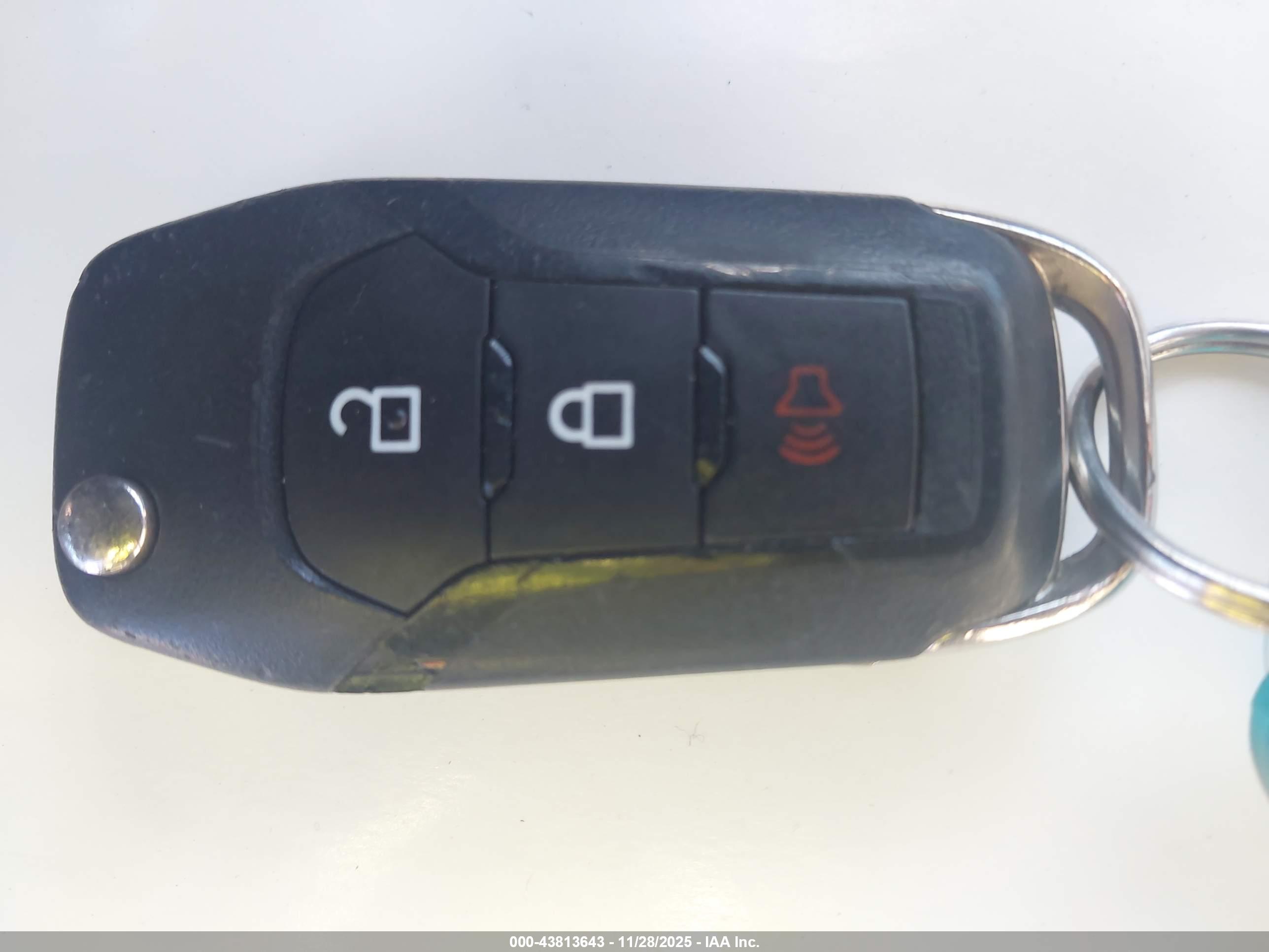 FORD ESCAPE image 11
