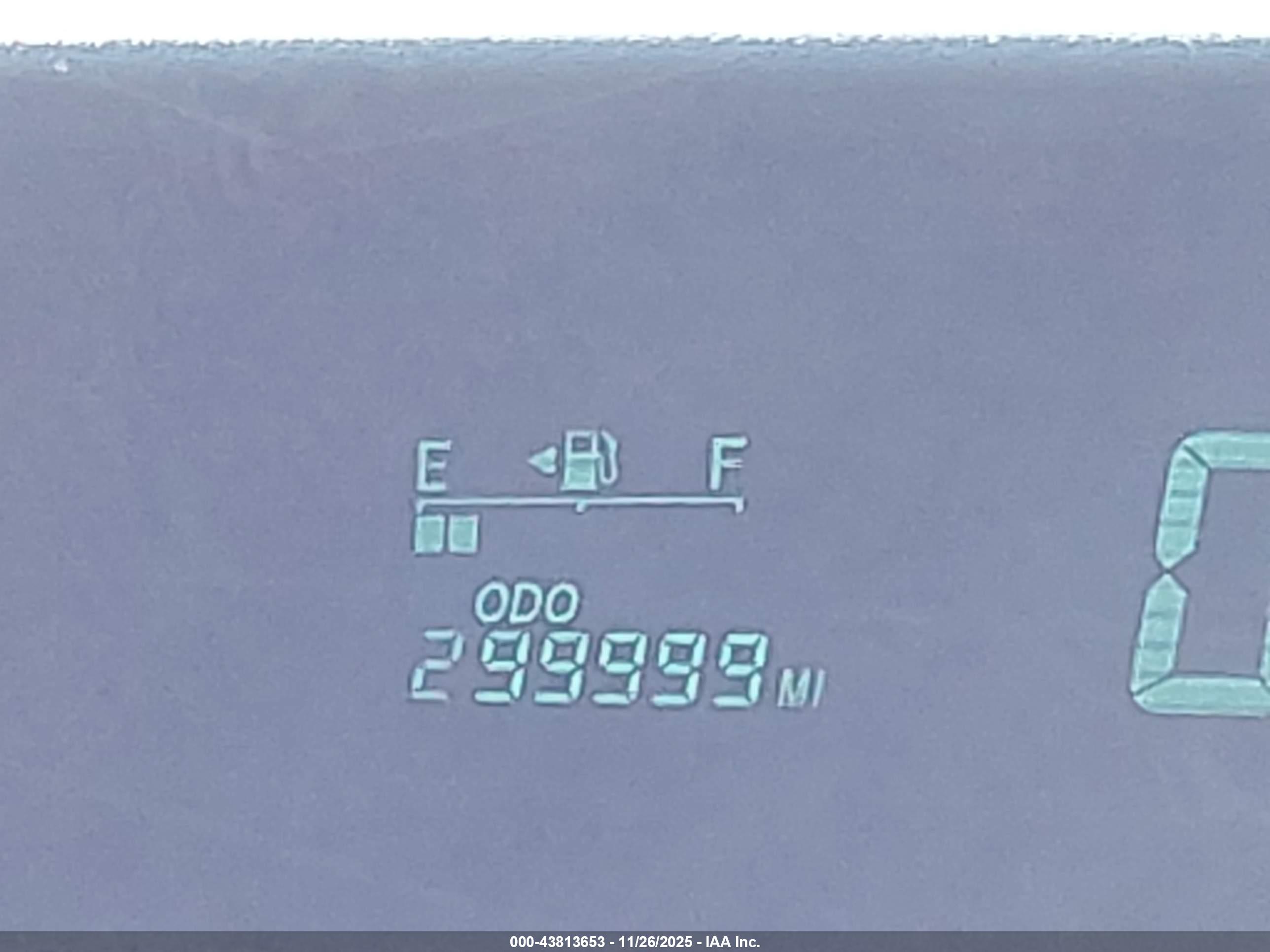 TOYOTA PRIUS image 7