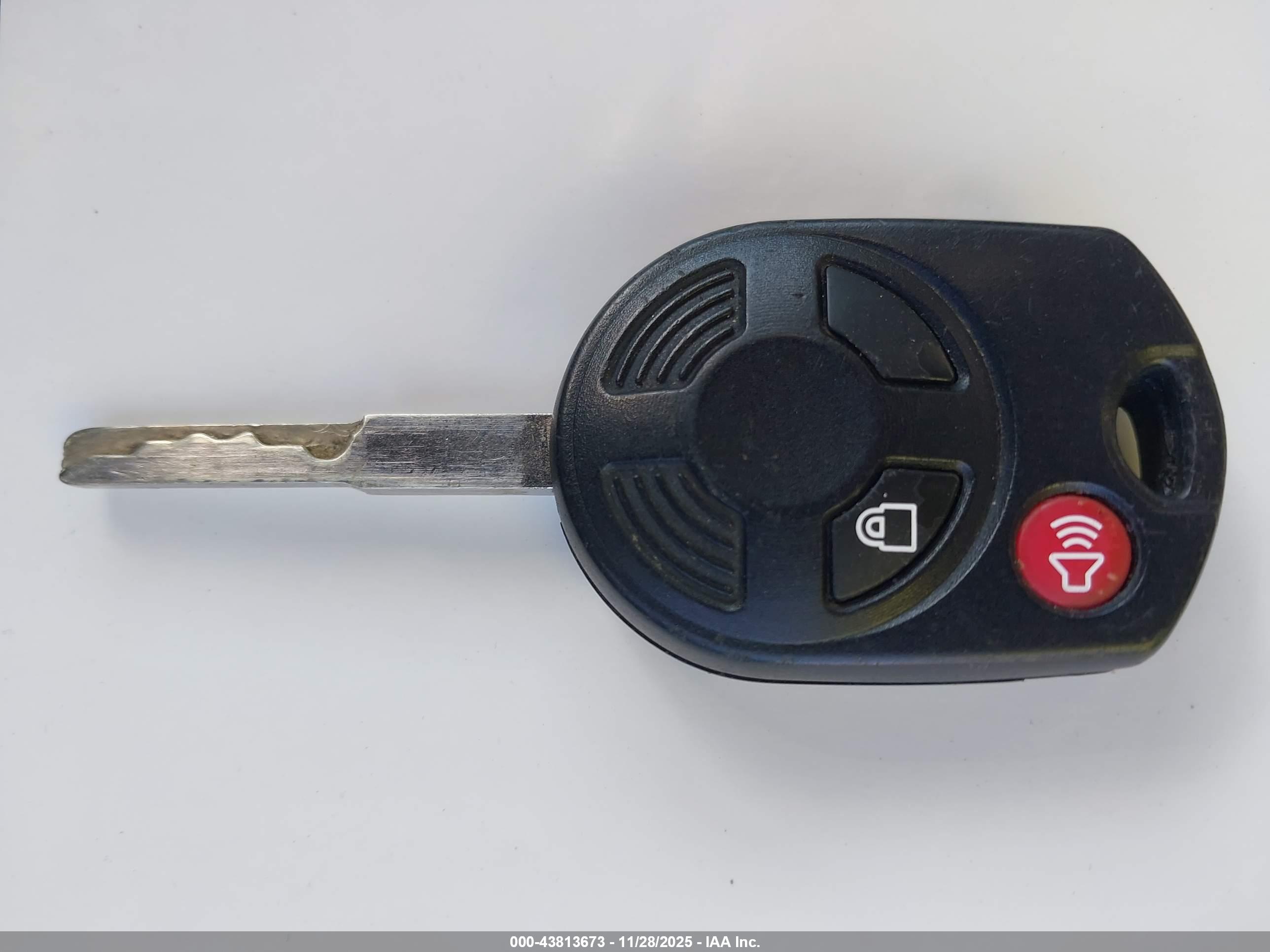 FORD ESCAPE image 11