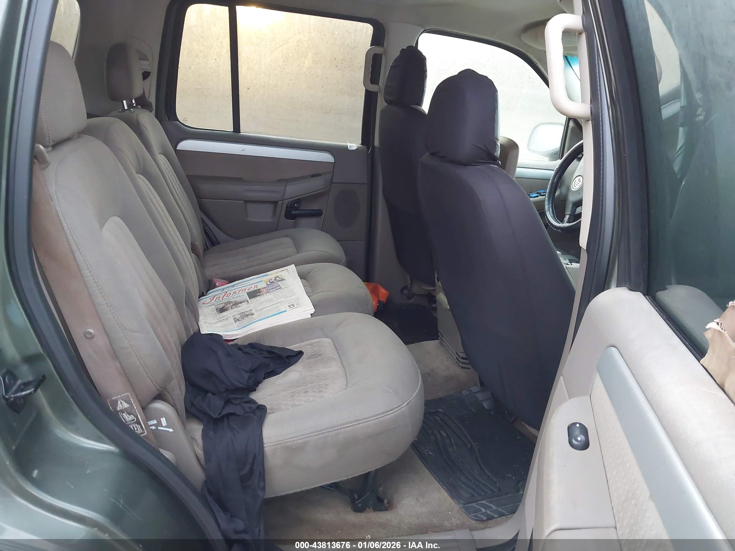MERCURY MOUNTAINEER image 8