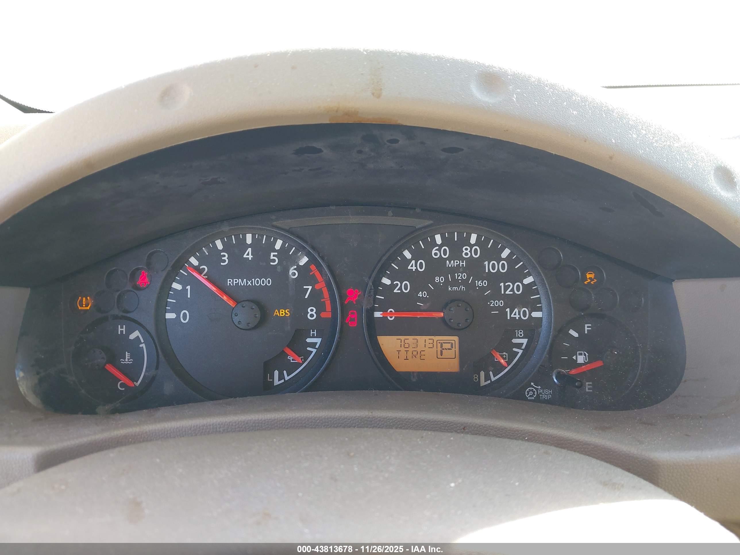 NISSAN FRONTIER image 7