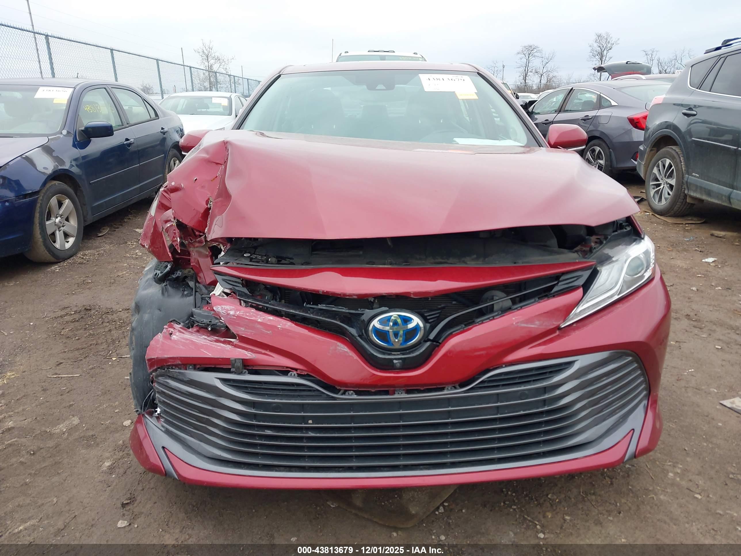 TOYOTA CAMRY image 6