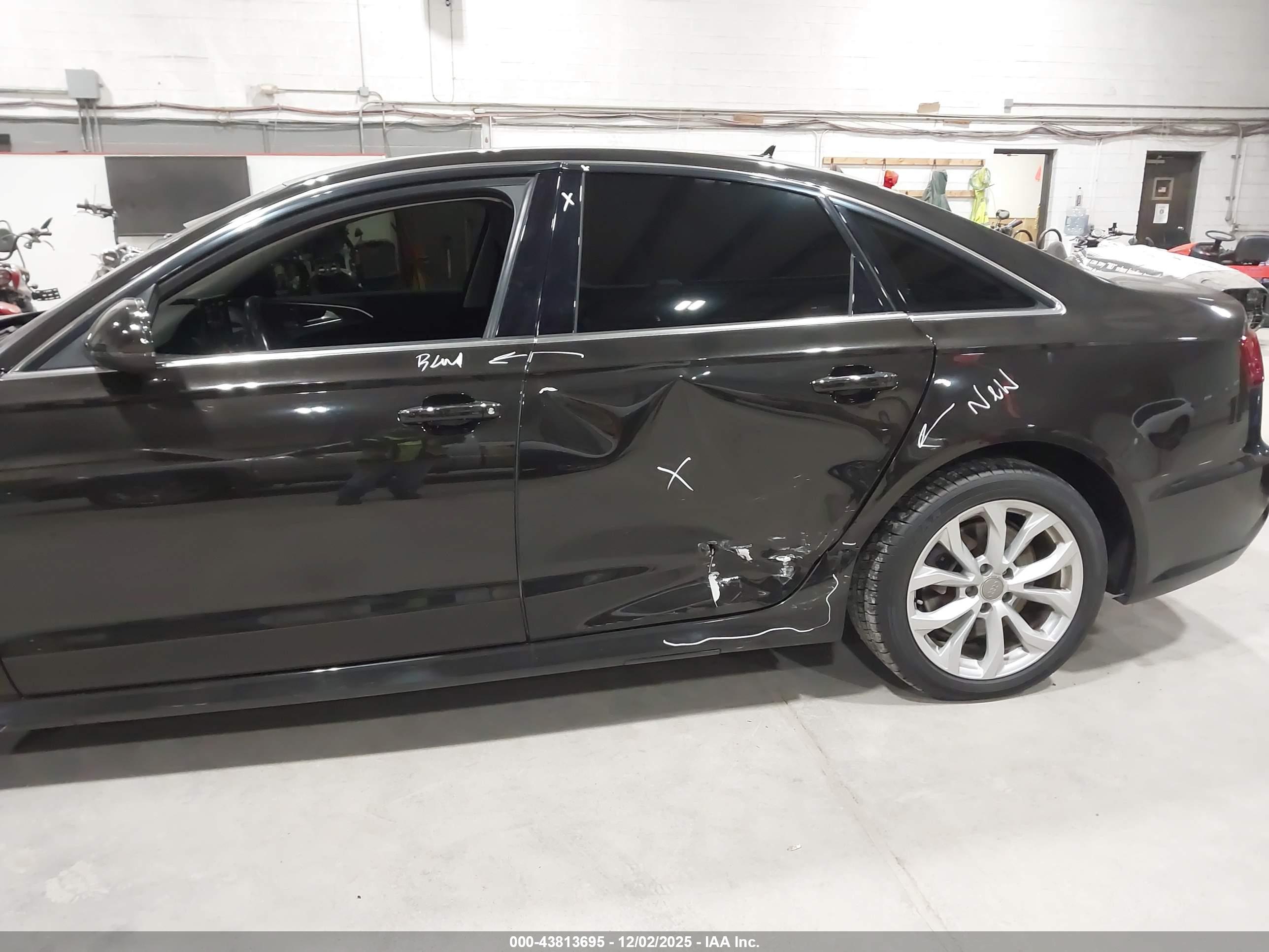 AUDI A6 image 6