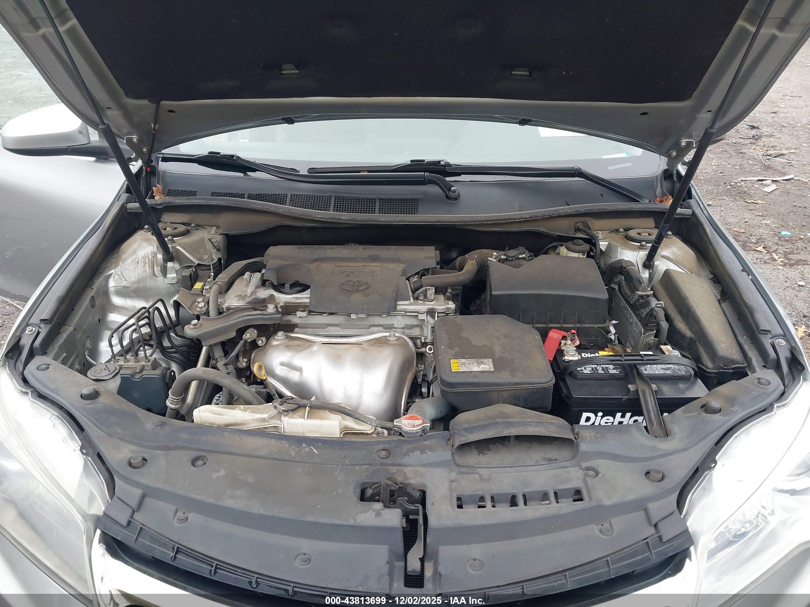TOYOTA CAMRY image 10