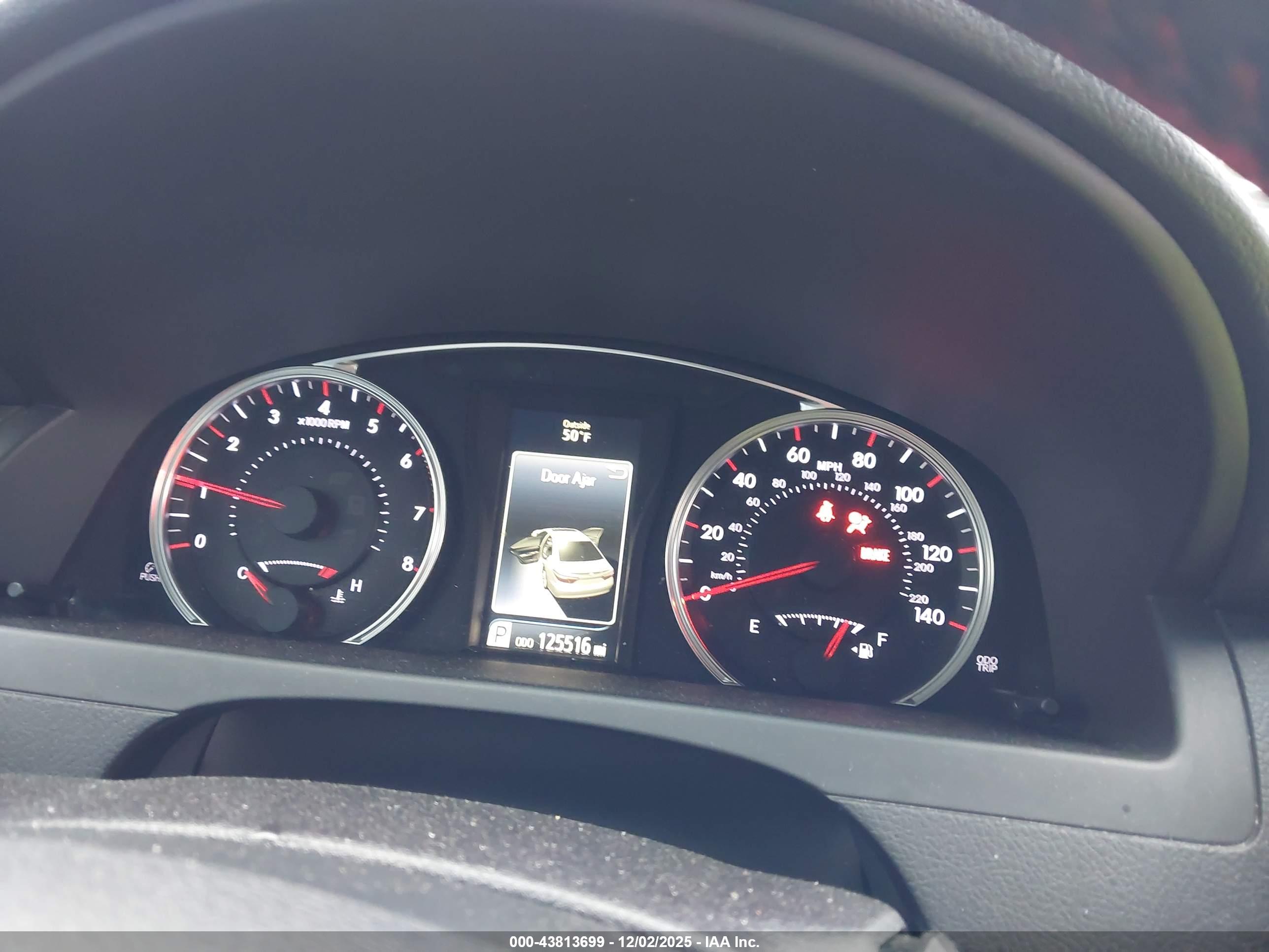 TOYOTA CAMRY image 7