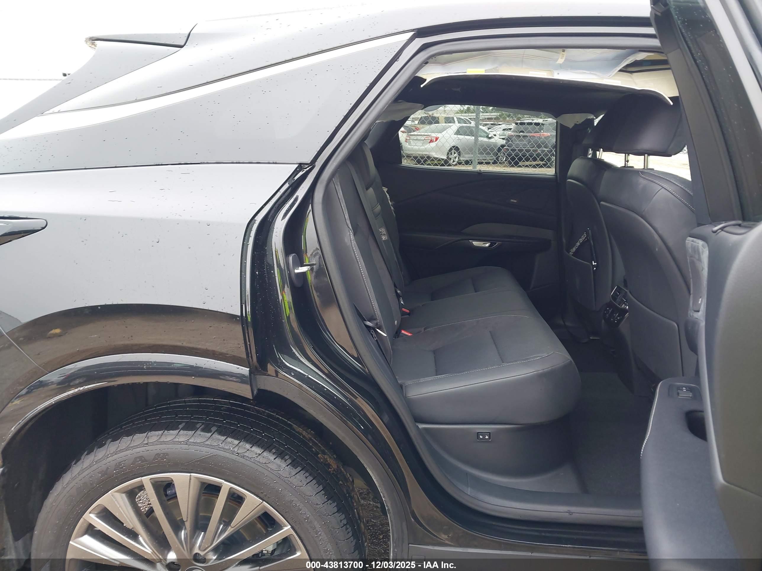 LEXUS RX image 8