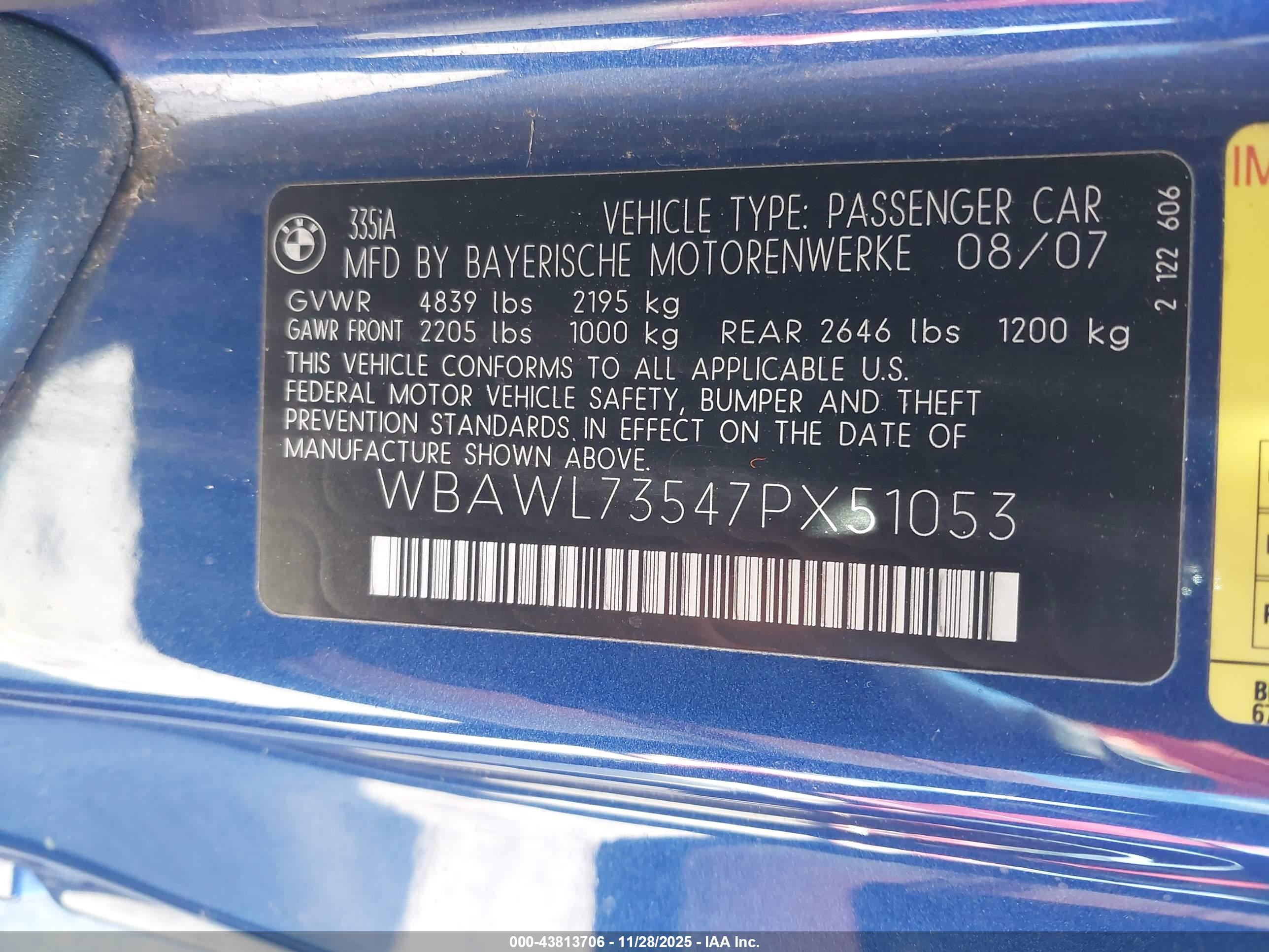 BMW 335I image 9