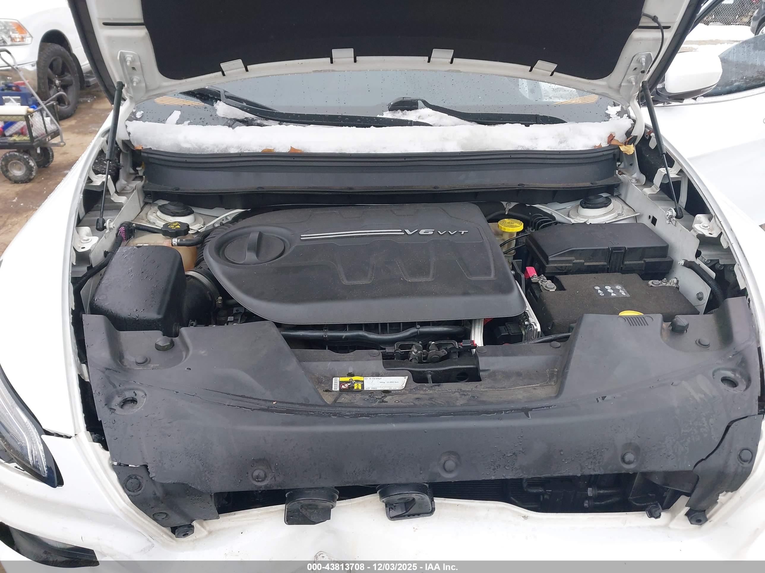 JEEP CHEROKEE image 10