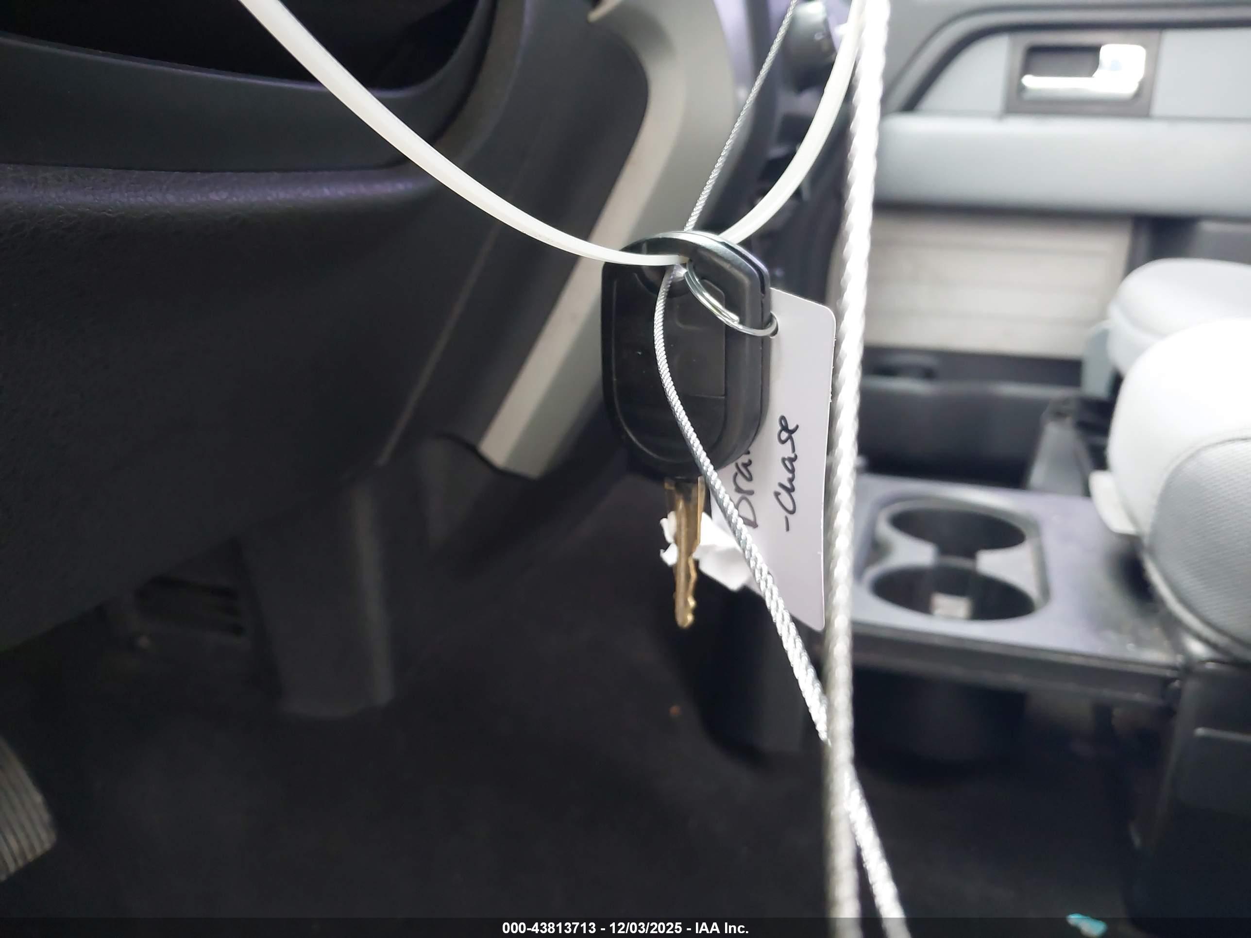 FORD F-150 image 11