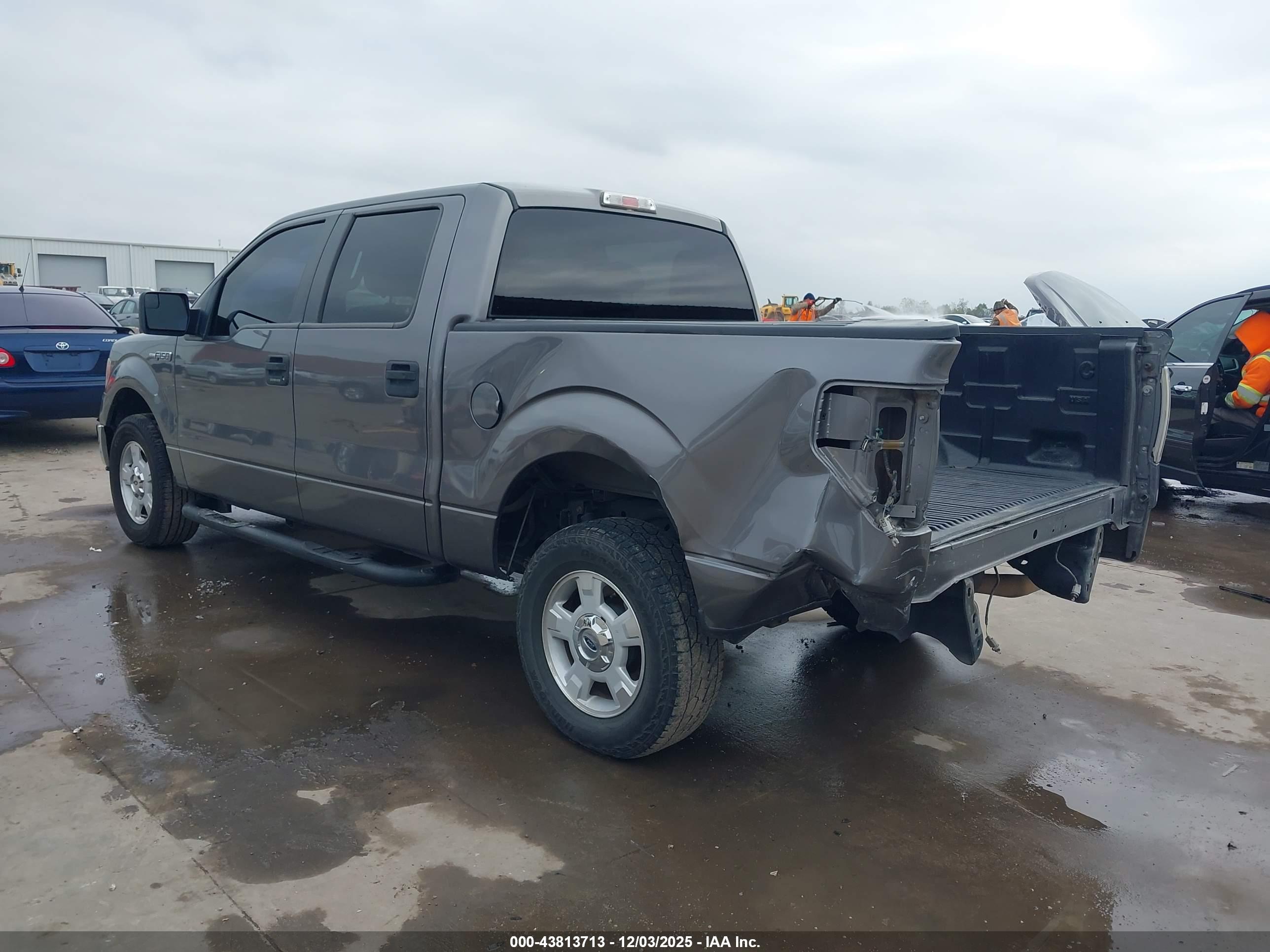 FORD F-150 image 3