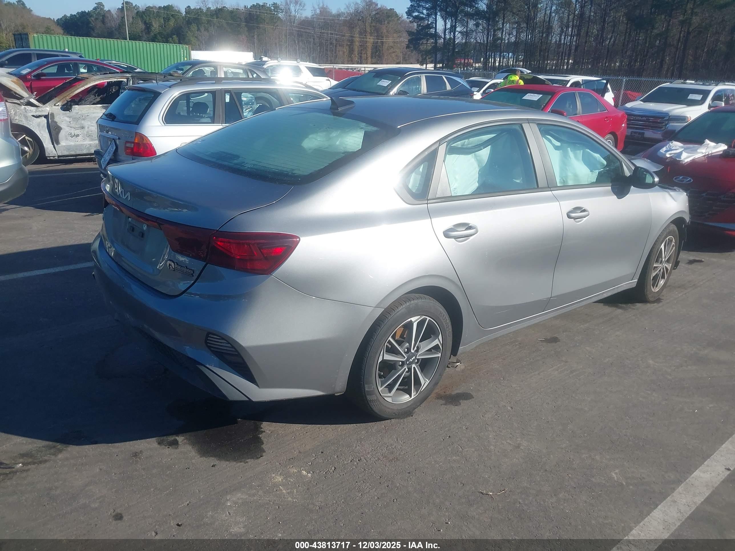 KIA FORTE image 4