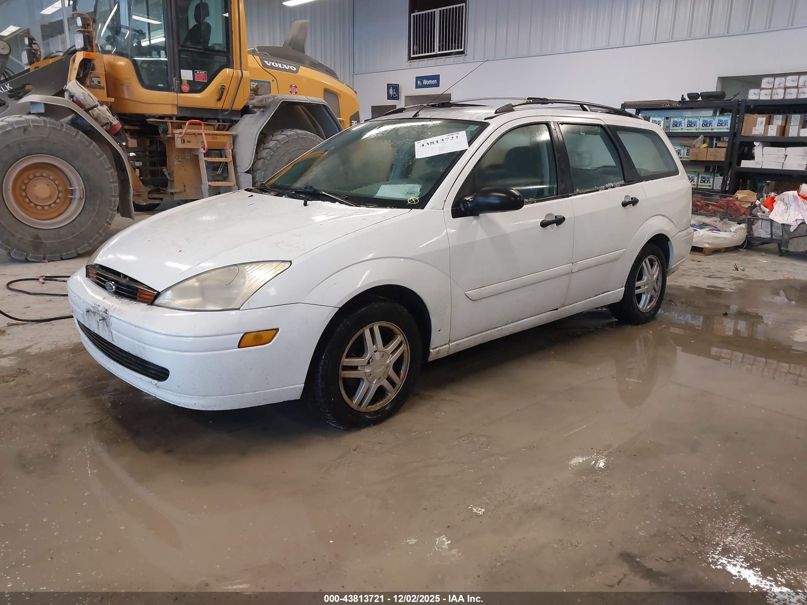 FORD FOCUS image 2