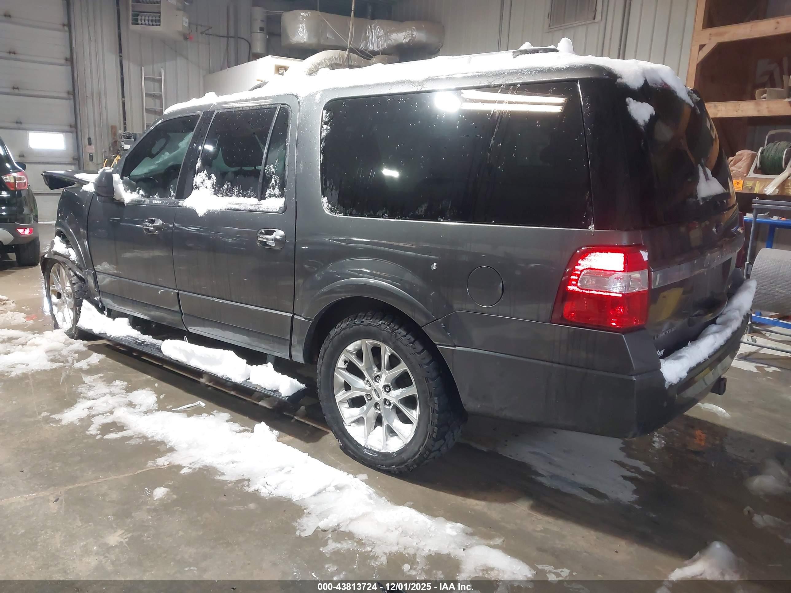 FORD EXPEDITION image 3