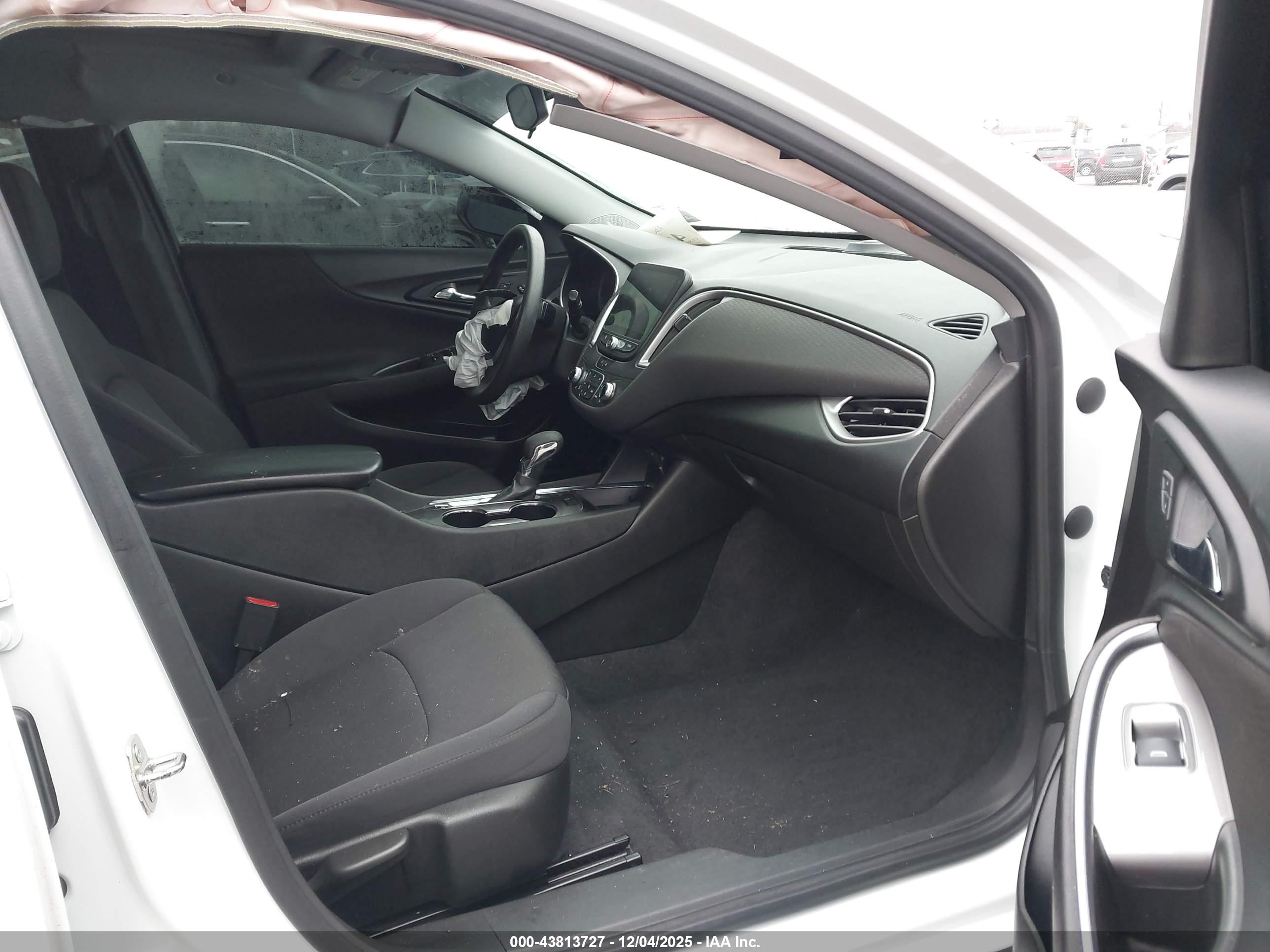CHEVROLET MALIBU image 5