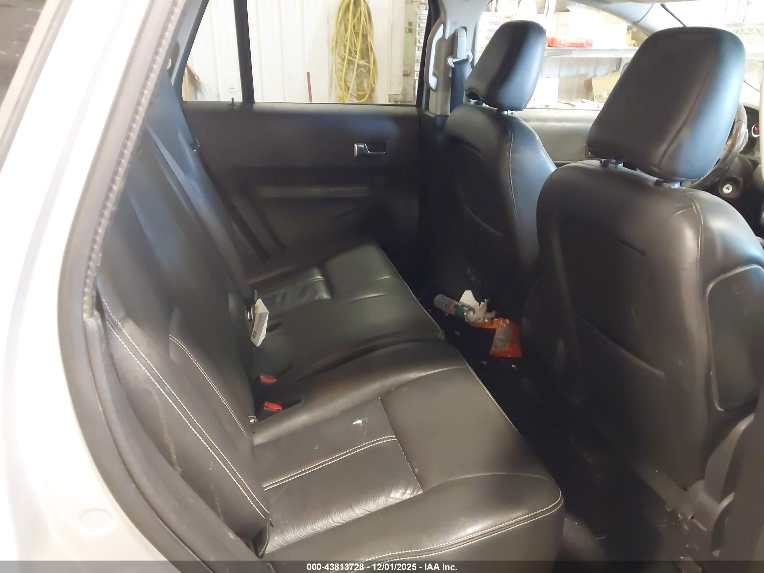 FORD EDGE image 8