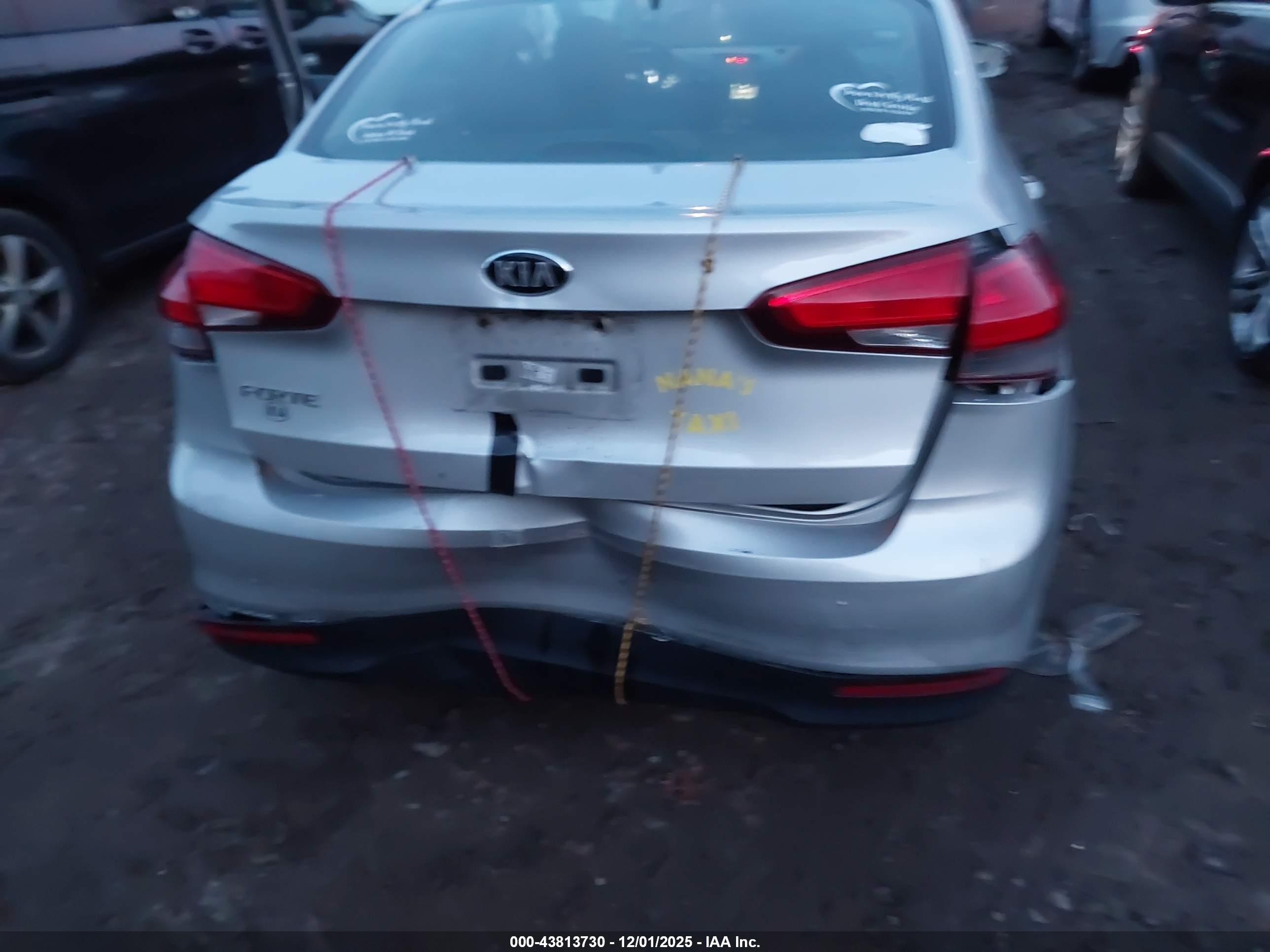 KIA FORTE image 6