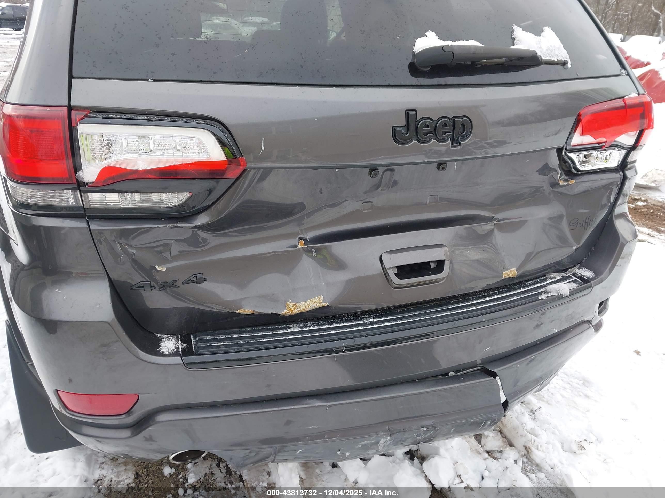 JEEP GRAND image 6