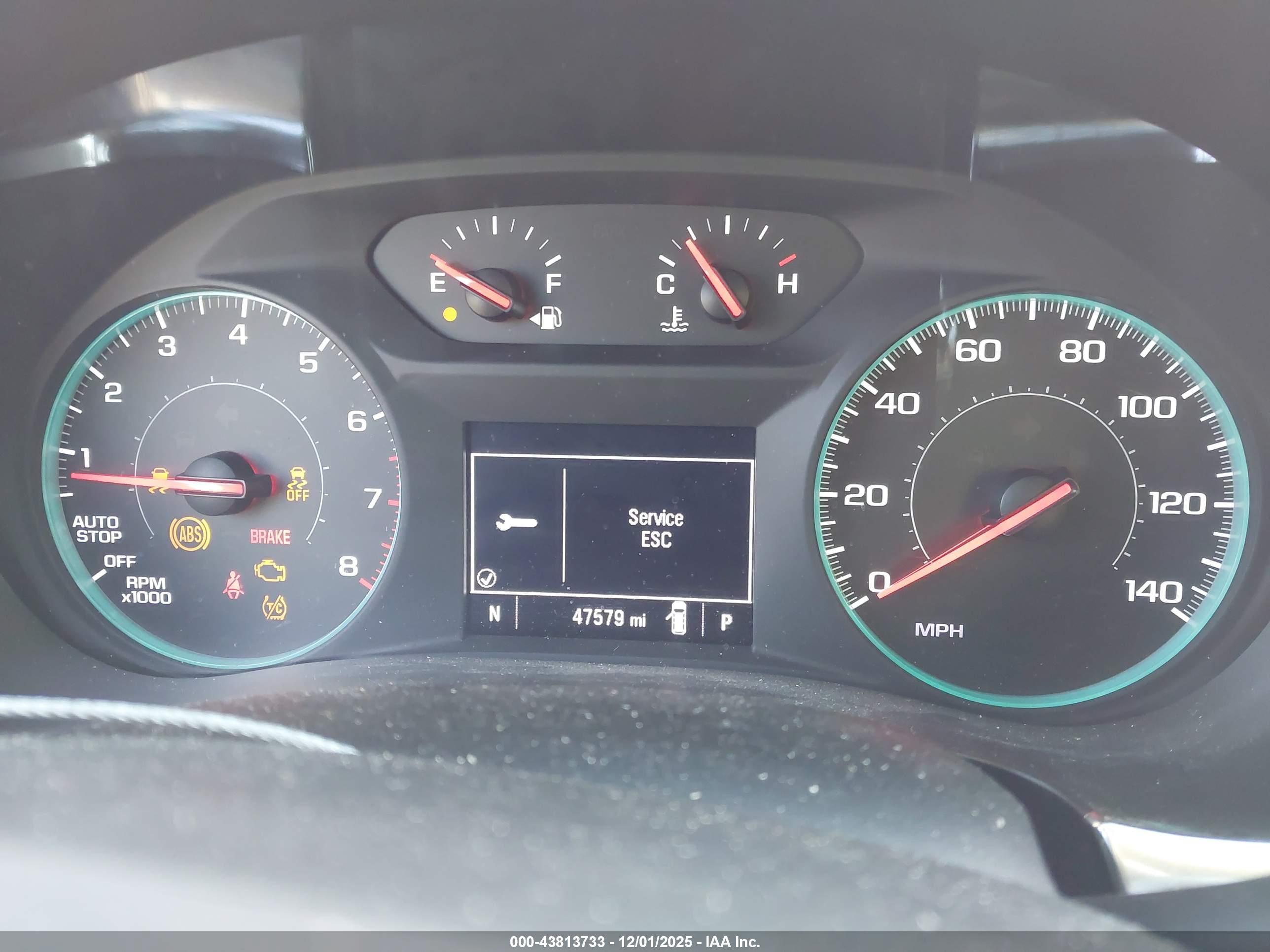 CHEVROLET TRAVERSE image 7