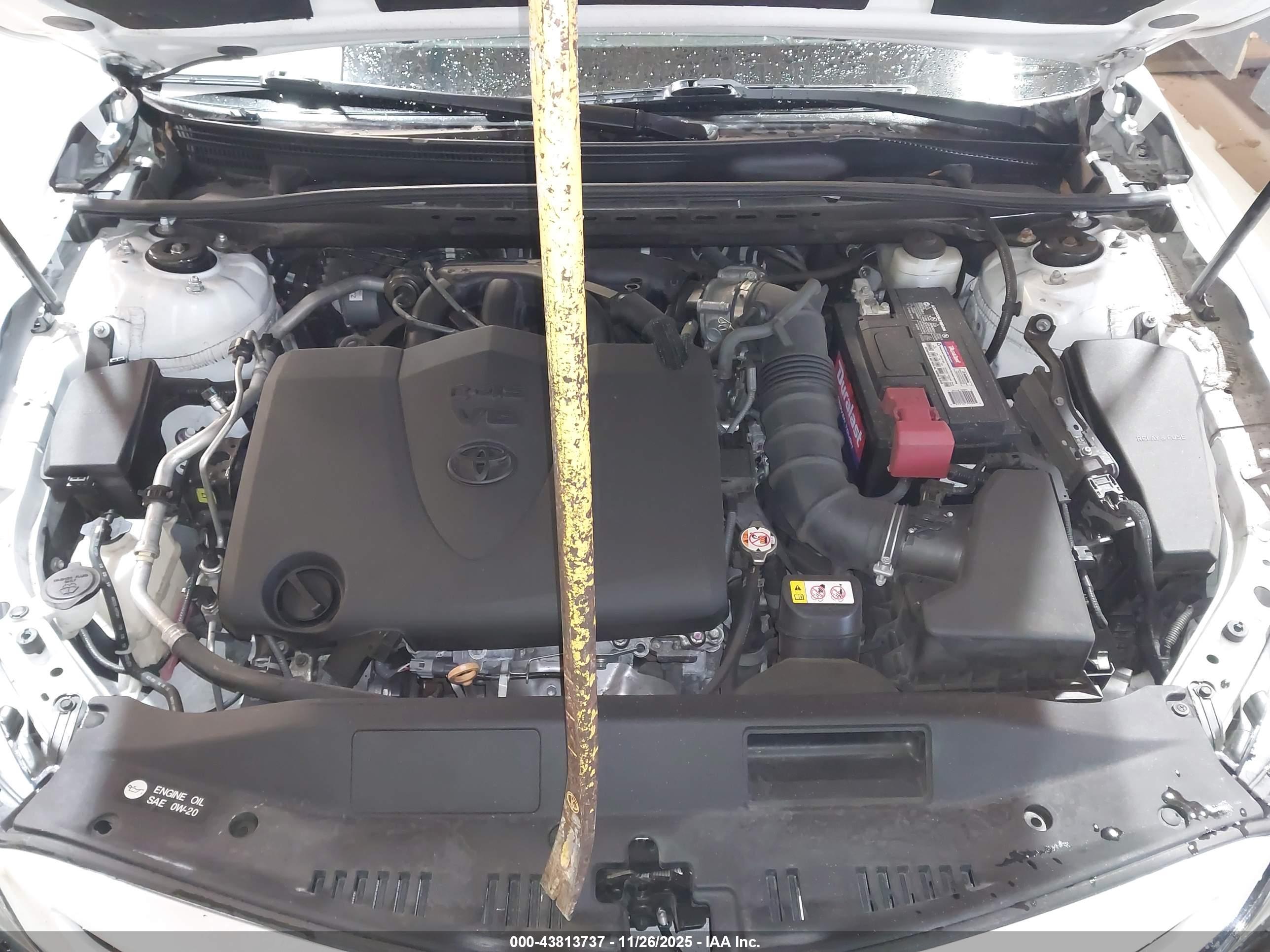 TOYOTA CAMRY image 10
