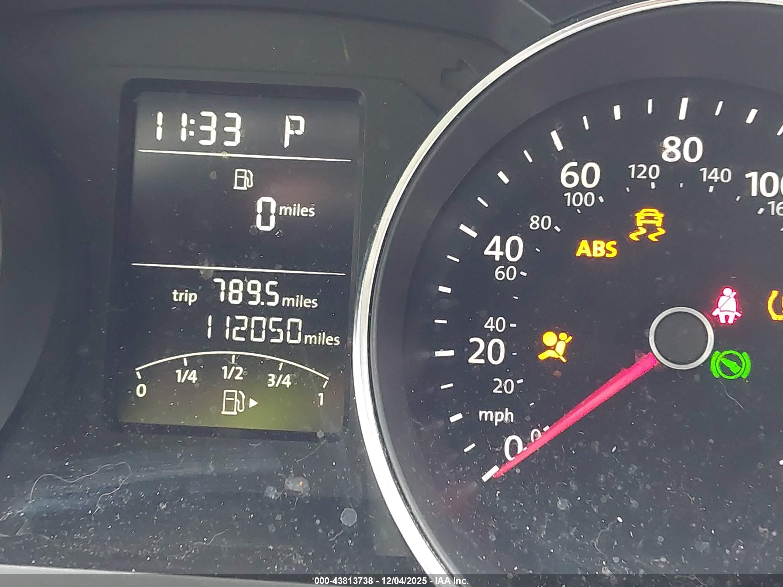 VOLKSWAGEN JETTA image 7
