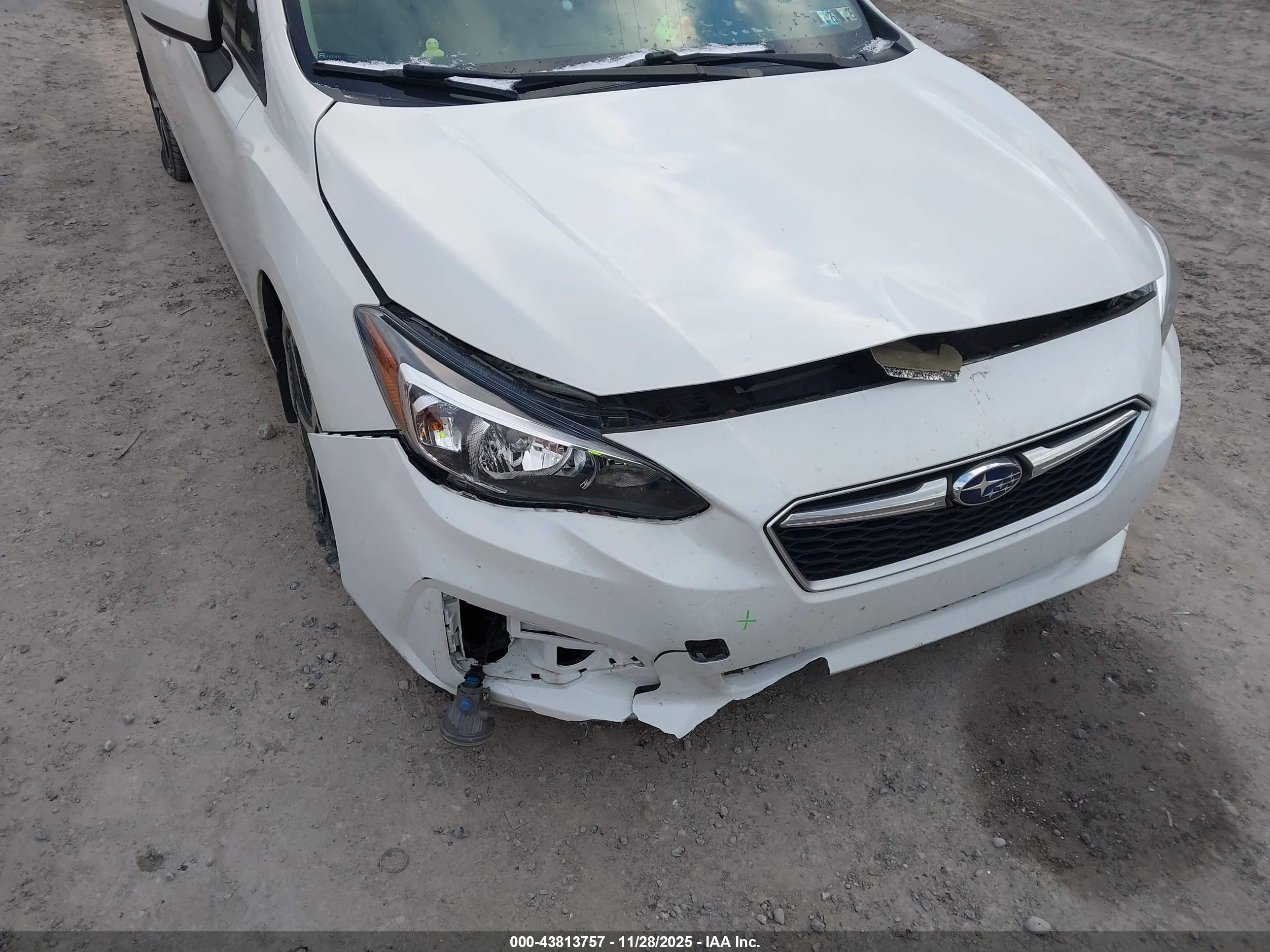 SUBARU IMPREZA image 6