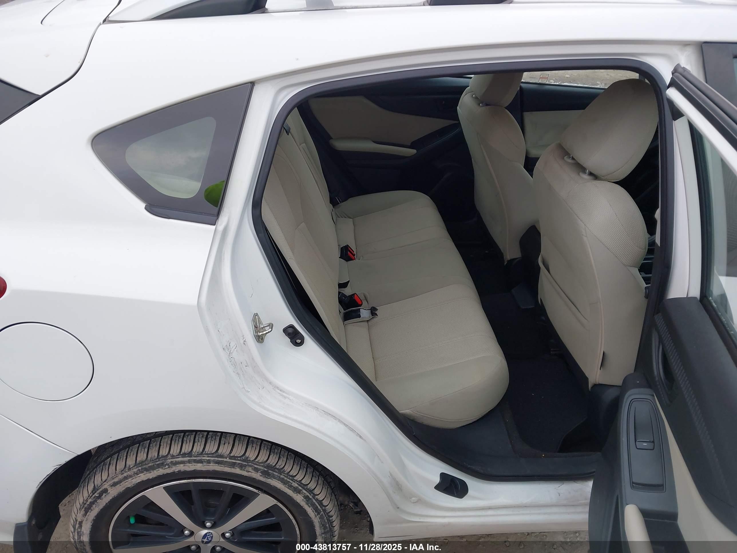 SUBARU IMPREZA image 8