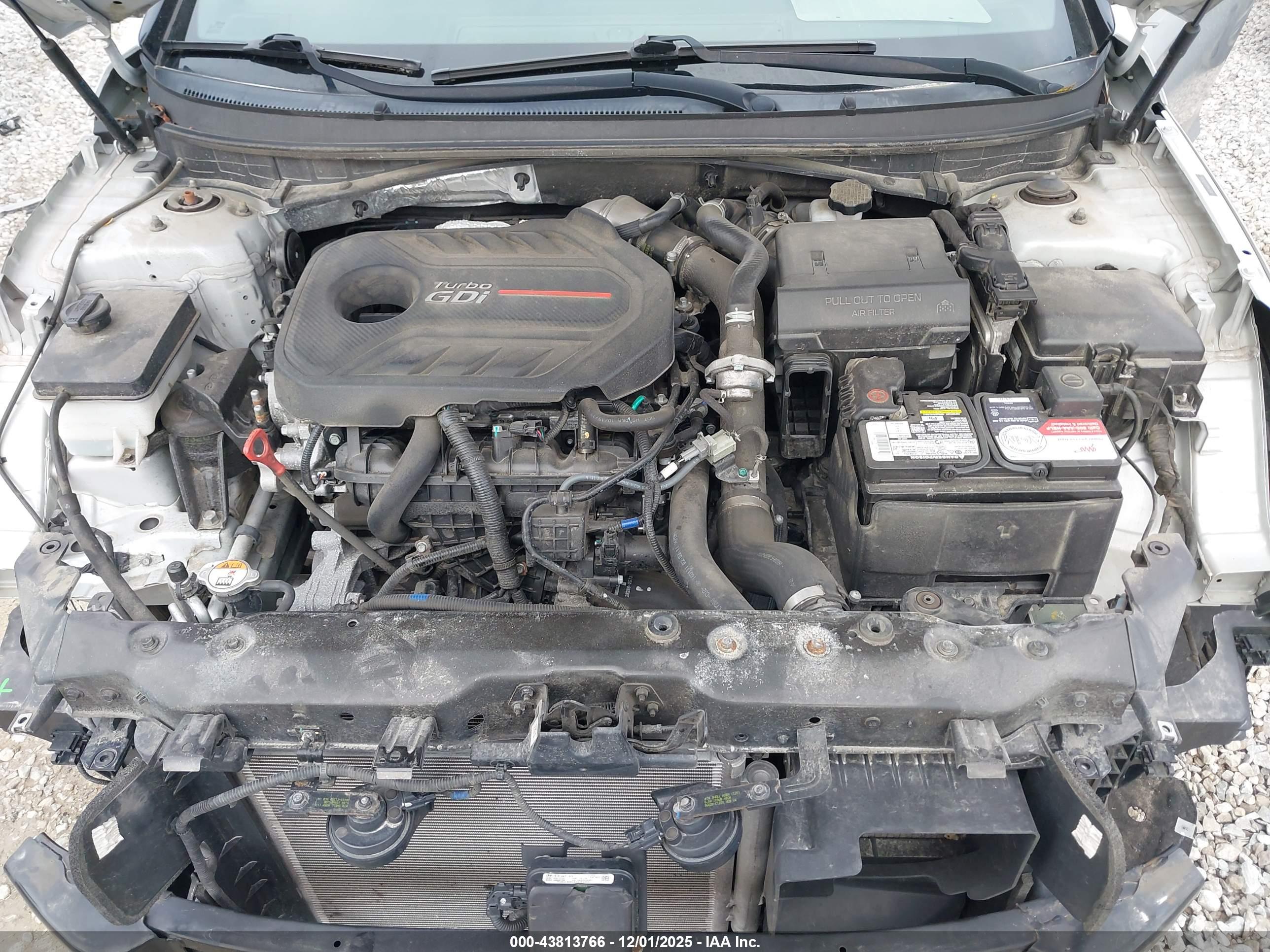 HYUNDAI SONATA image 10