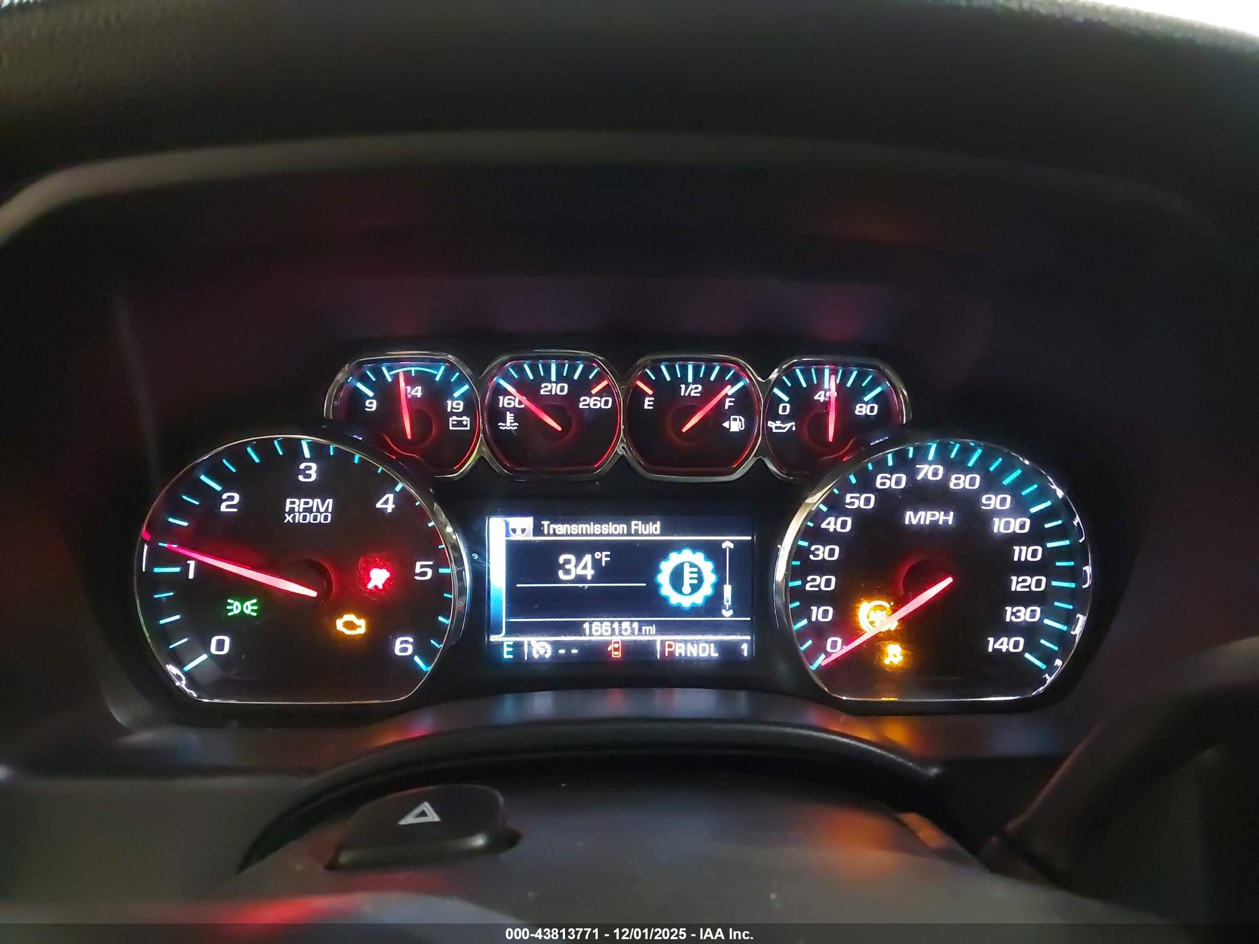 CHEVROLET SILVERADO image 7