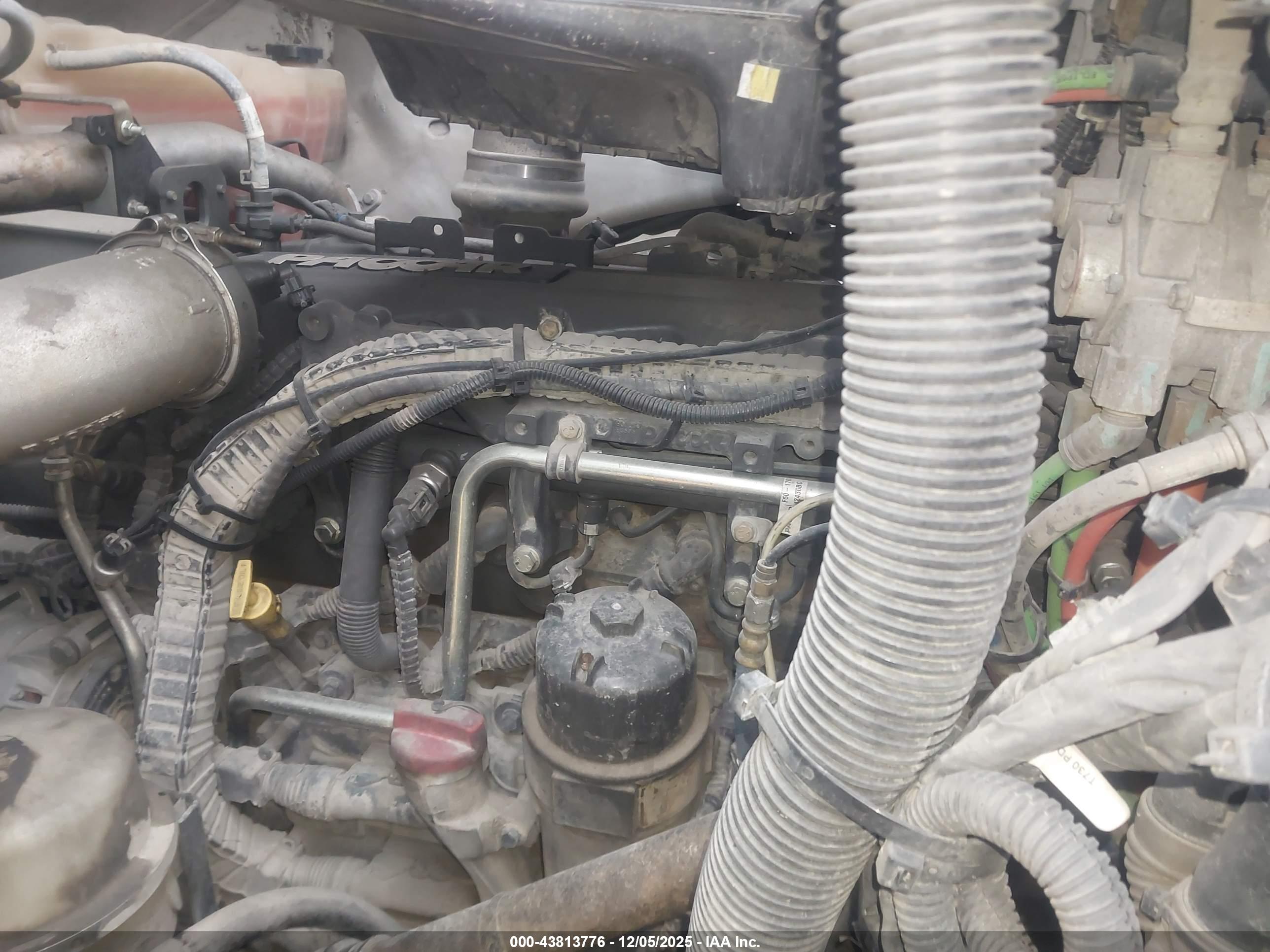 KENWORTH T680 image 10