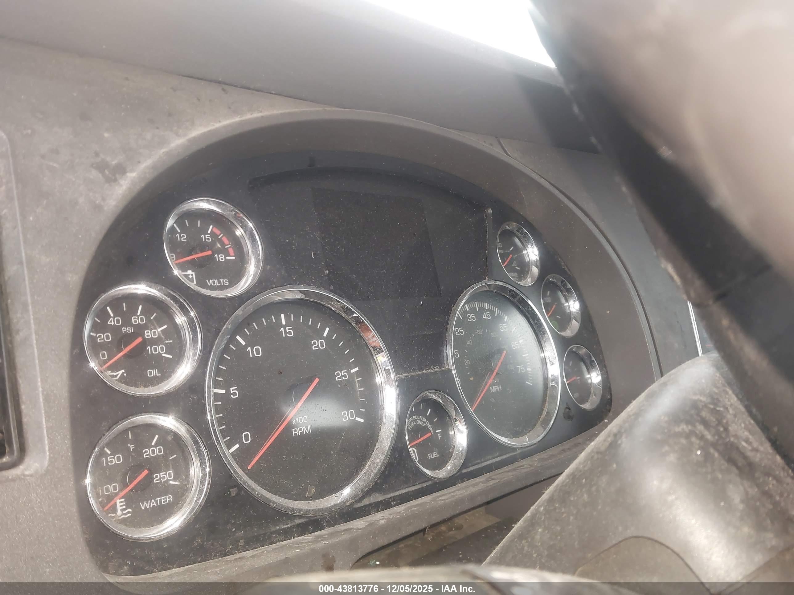 KENWORTH T680 image 6